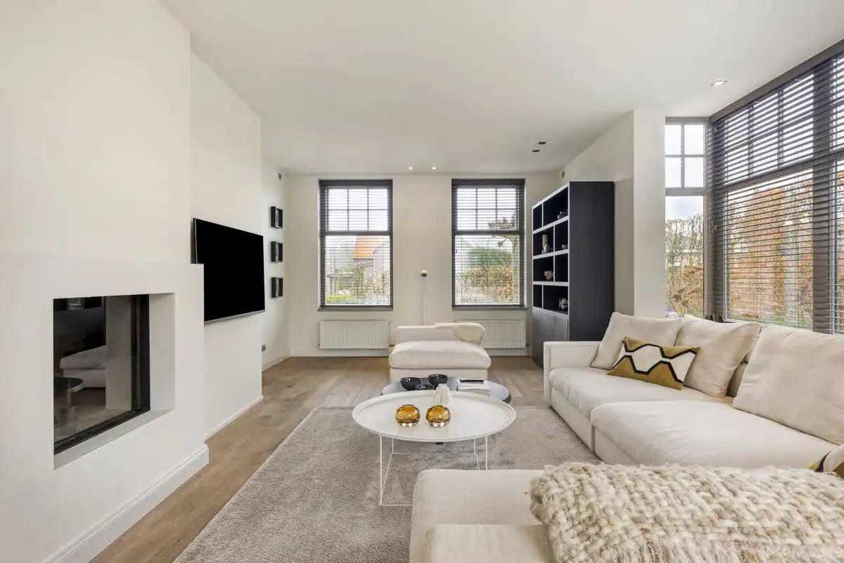 Unieke villa met landelijk karakter in een rustige omgeving nabij Aalter foto 6