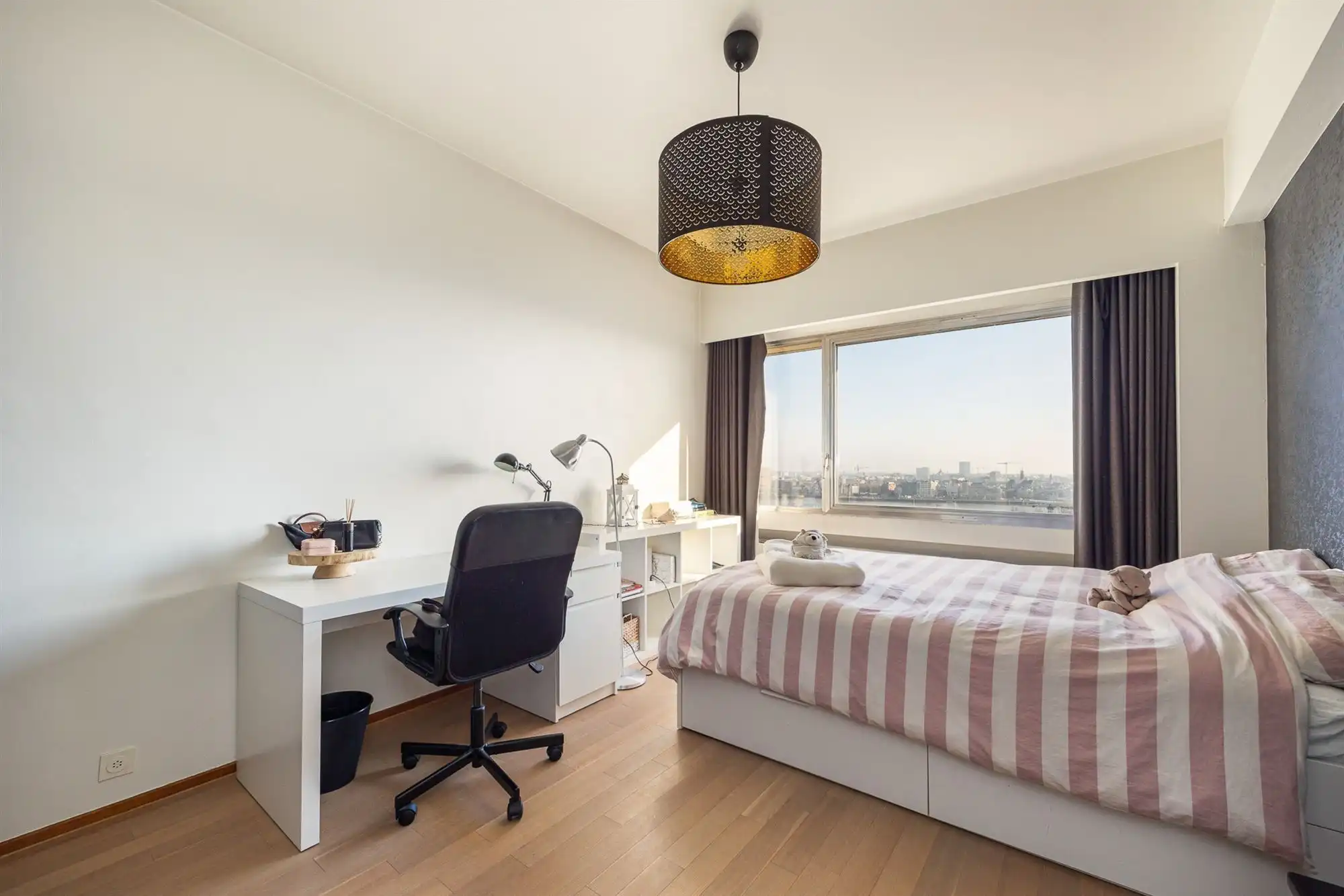 drieslaapkamerappartement met prachtig zicht foto 16