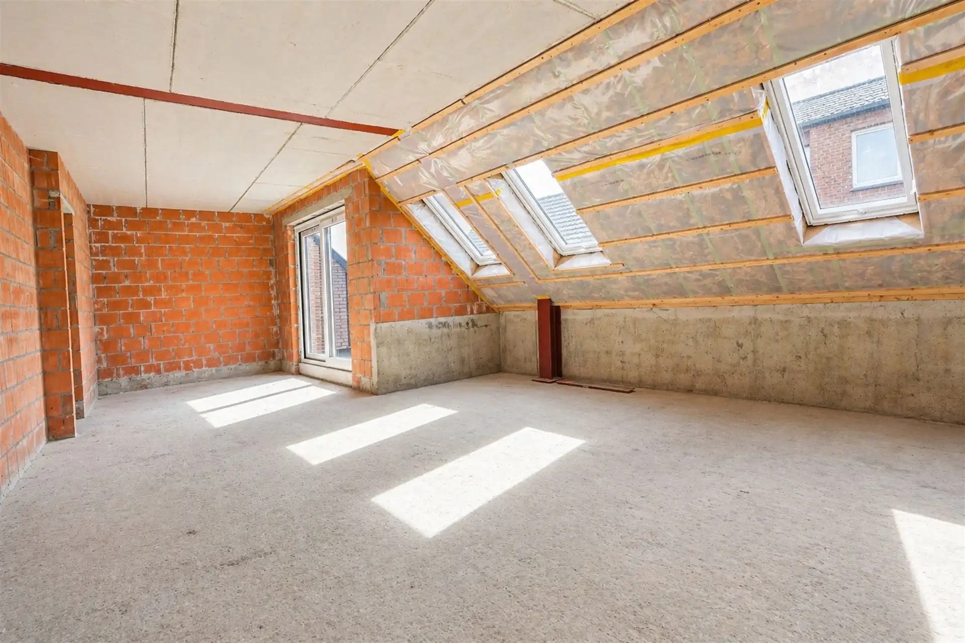 Nieuwbouwinvesteringsproject met 5 appartementen in Moerbeke foto 13