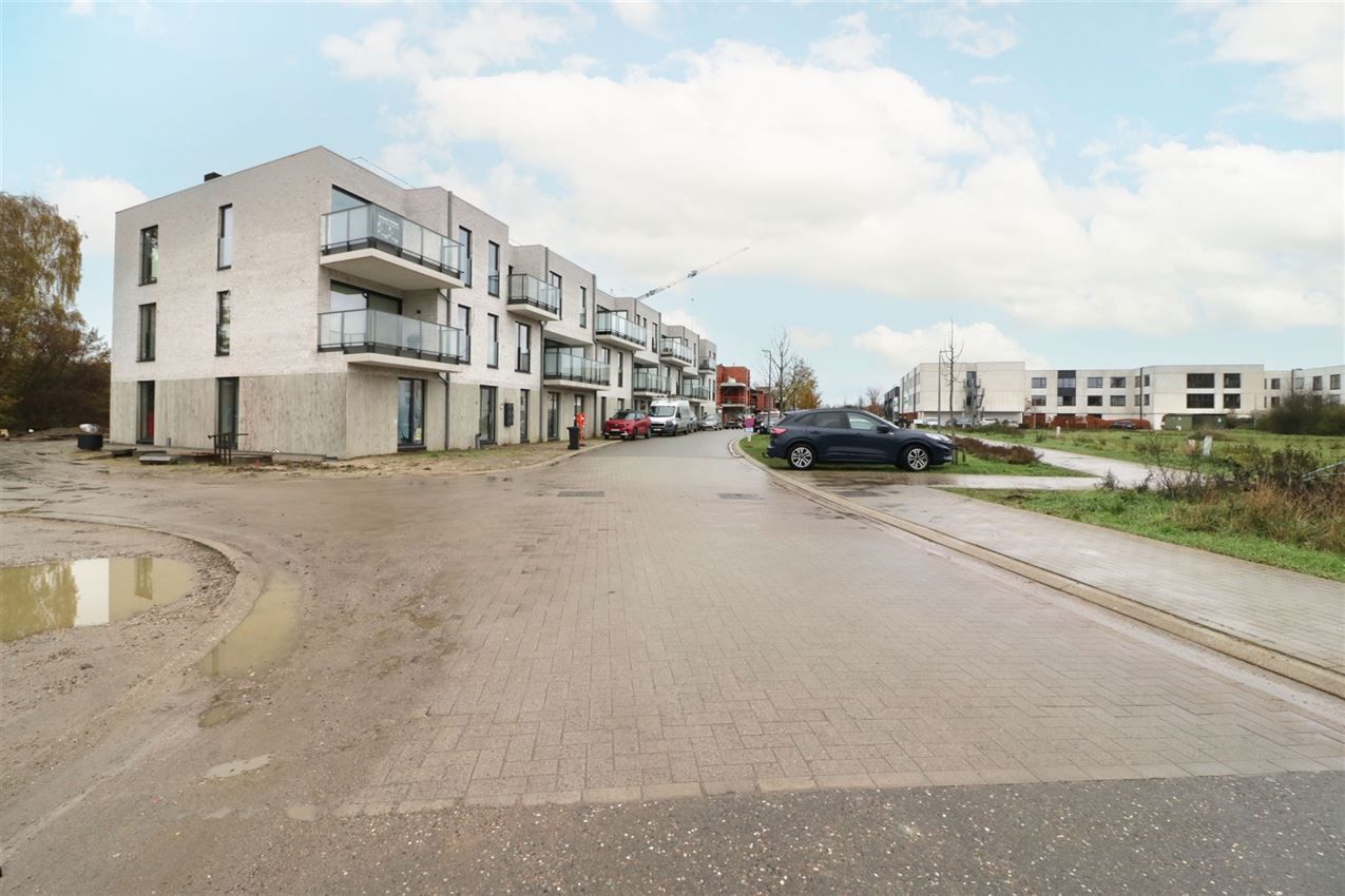 Nieuwbouwapp. met twee slpk, zuidterras op een gunstige ligging foto 40