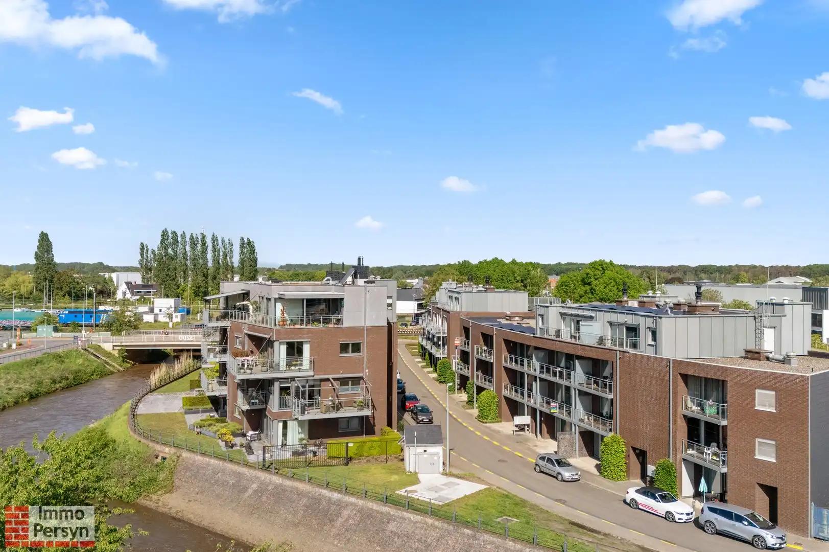 appartement 2 slkrs, terras en ondergrondse autostaanplaats foto 23