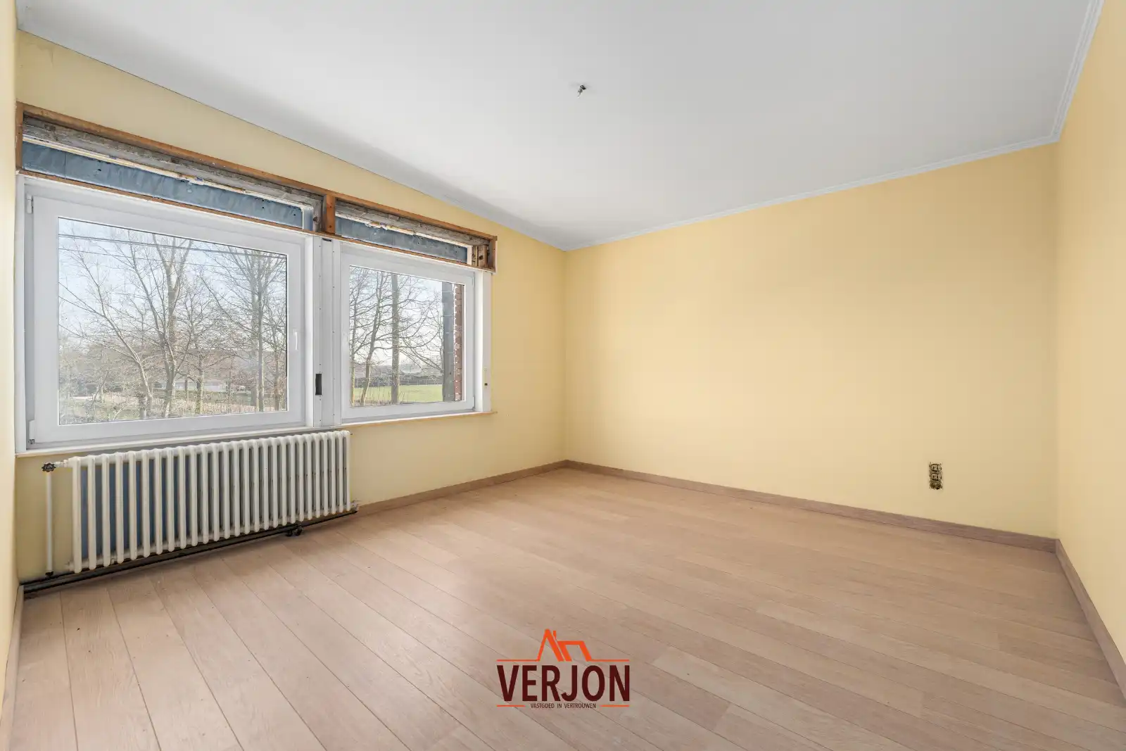 Ruime en naar eigen smaak af te werken woning! foto 16