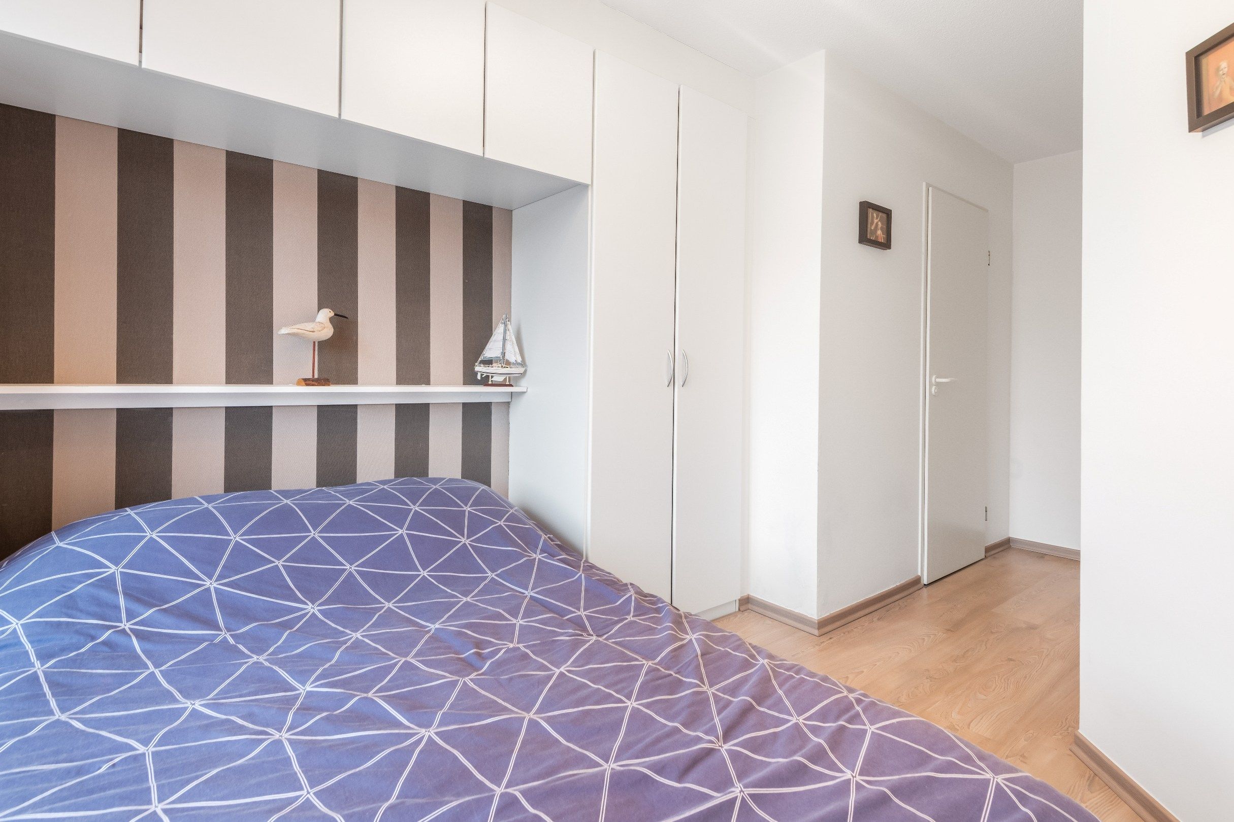 Zonnig en goed onderhouden gemeubeld app. vlakbij de Dumortierlaan foto 14