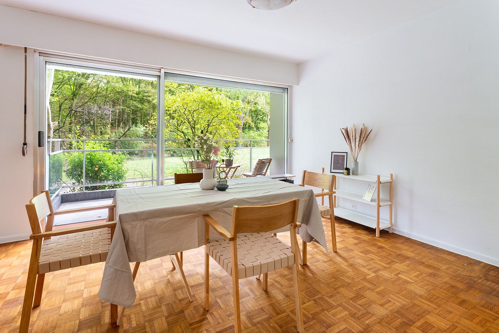 2 slaapkamer appartement met veel lichtinval foto 6