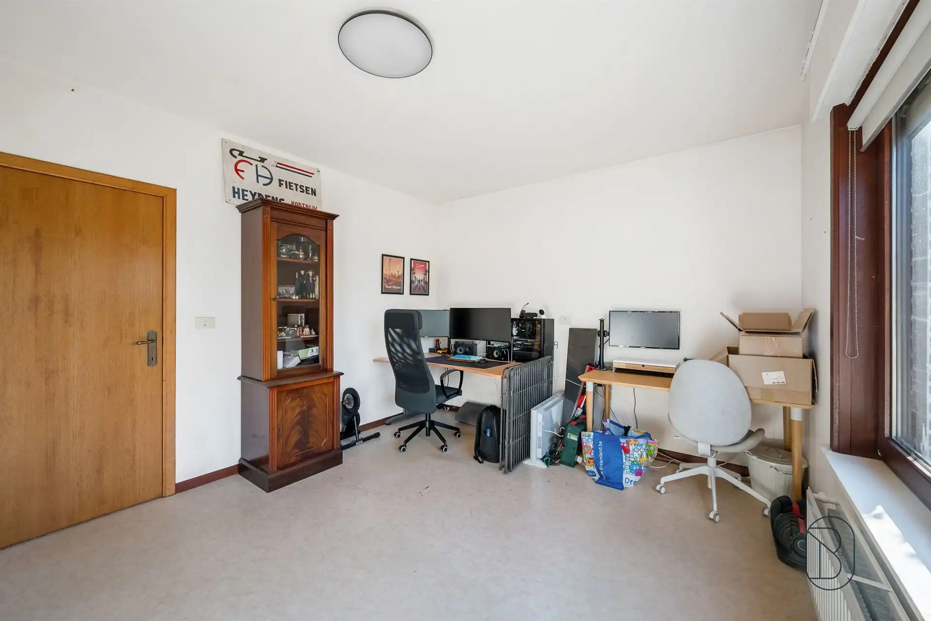 Instapklare woning met grote aangename tuin.  foto 13