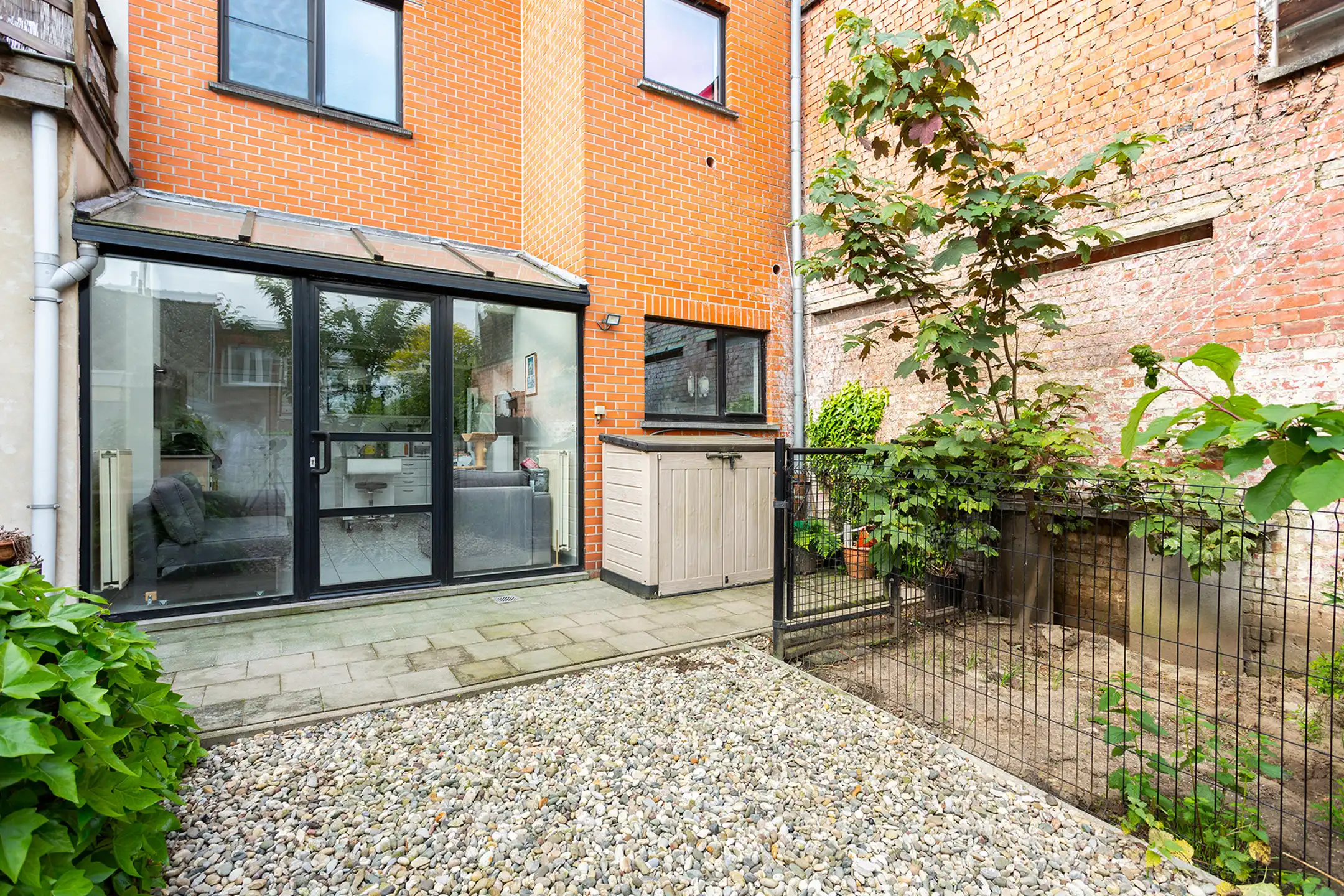 Ruim handelsgelijkvloers op toplocatie te Hove centrum foto 11