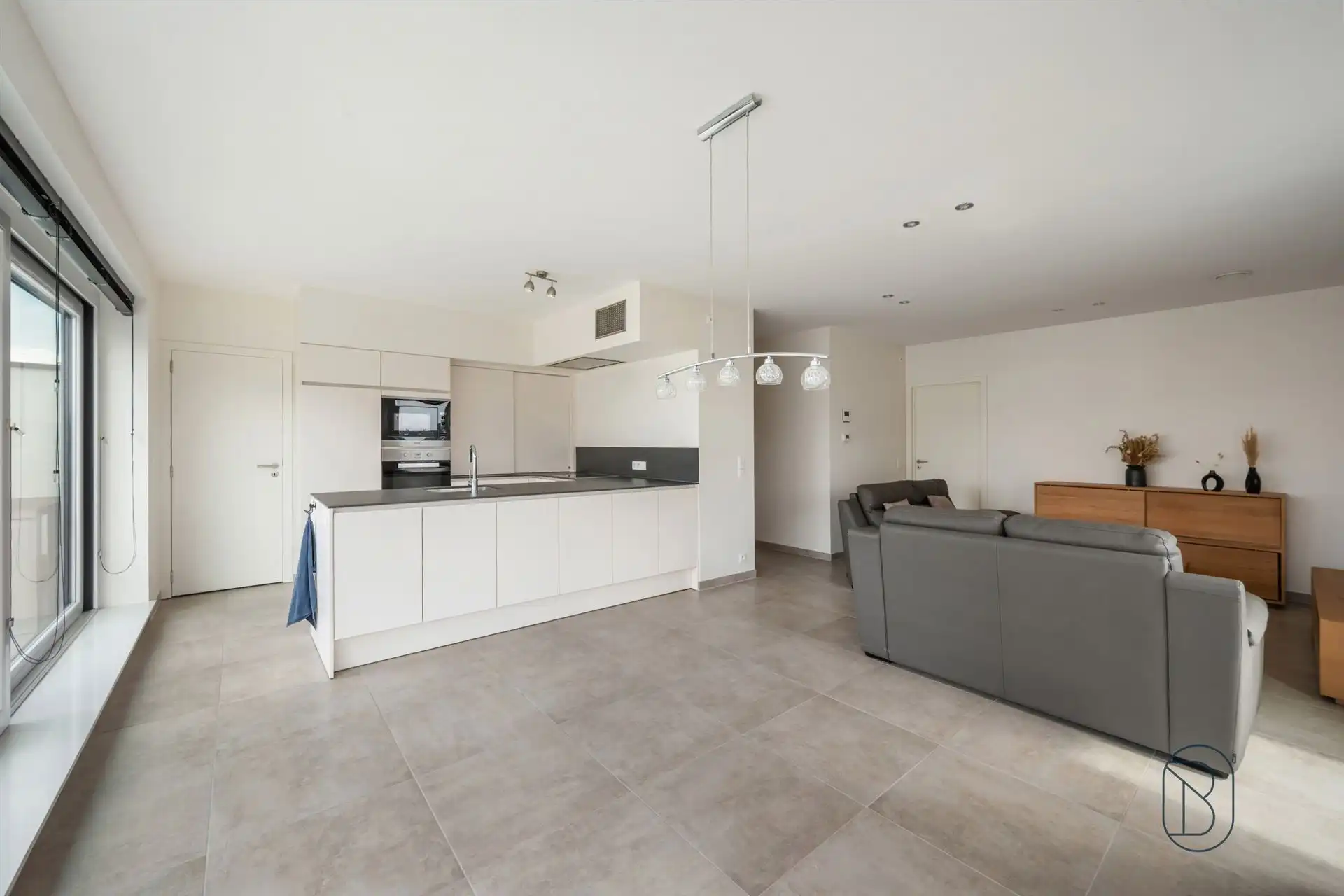 Toffe penthouse met aangenaam terras in Waregem foto 5