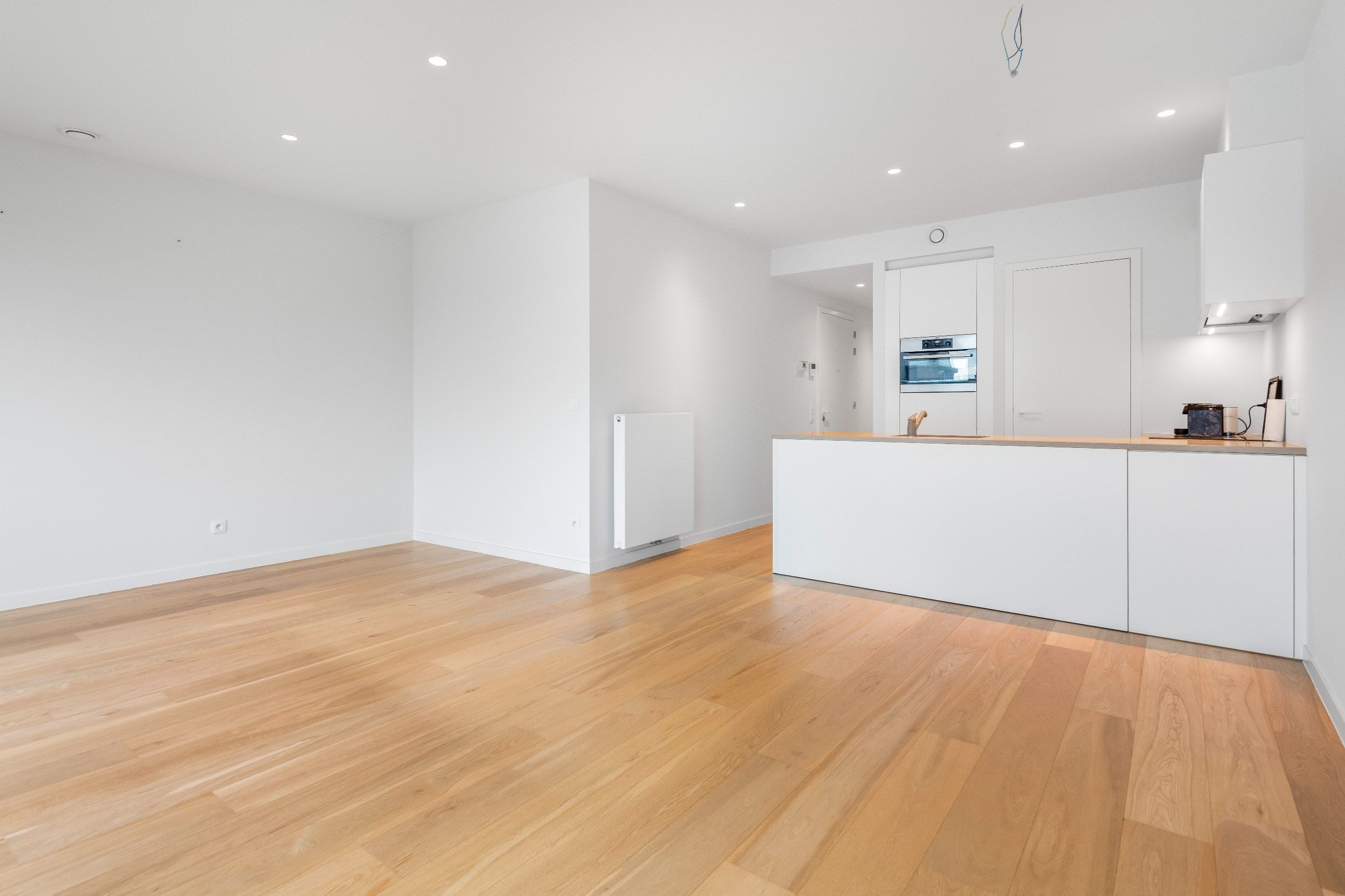 Luxueus afgewerkt nieuwbouwappartement vlakbij de Zeedijk en het Rubensplein. foto 8