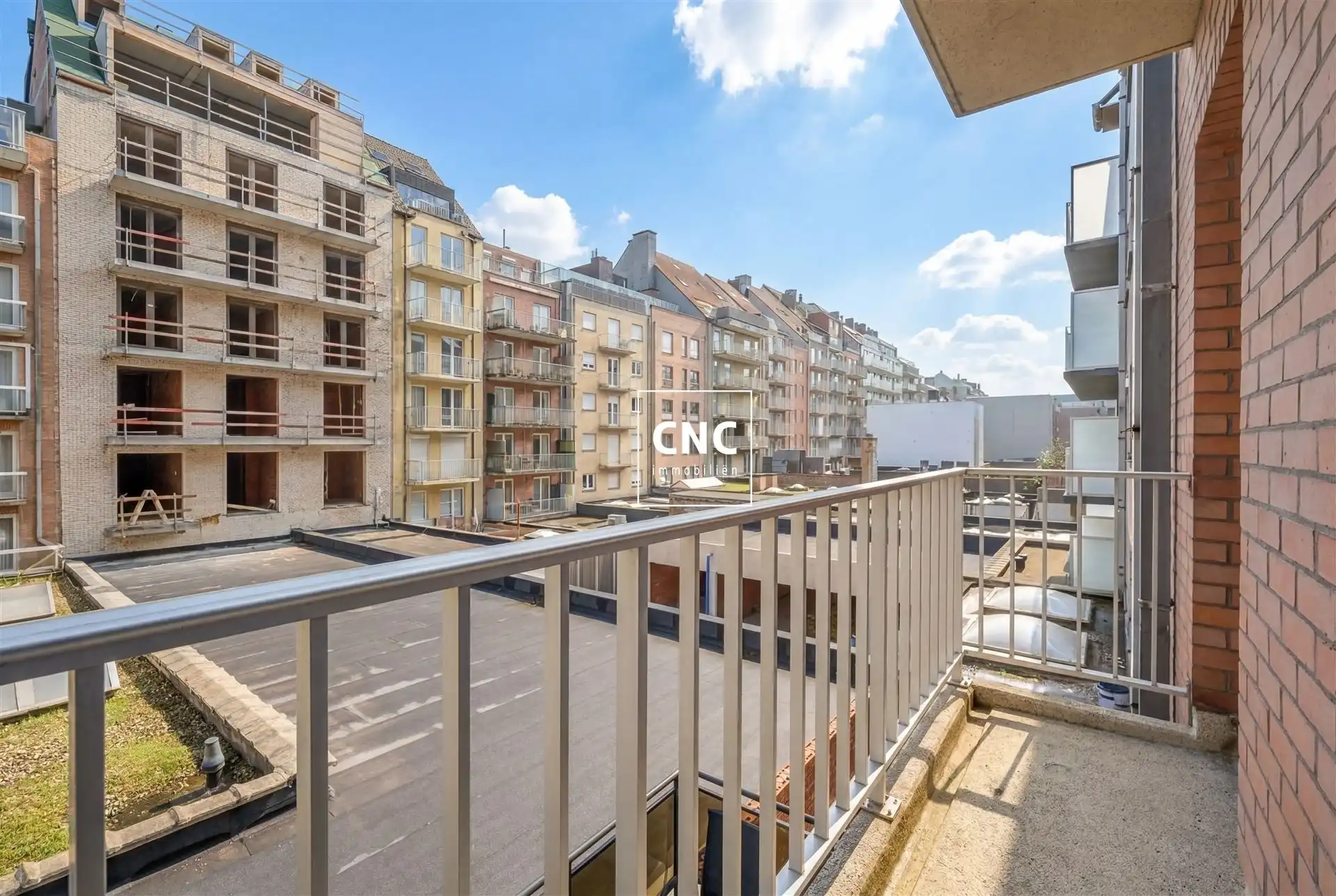 Goed onderhouden 2-SLK appartement met terras in hartje Knokke foto 17