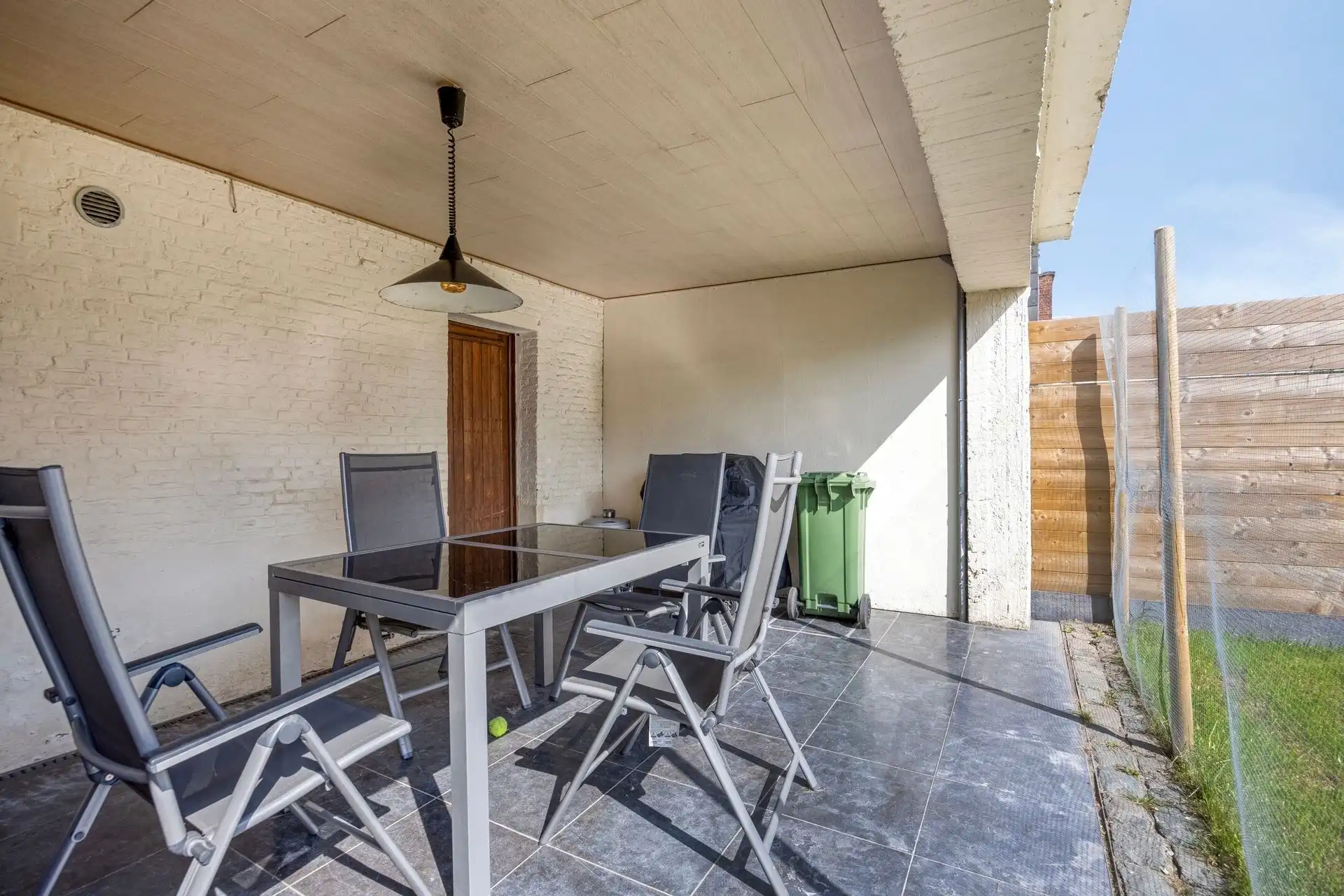 Instapklare woning met zonnige tuin! foto 3