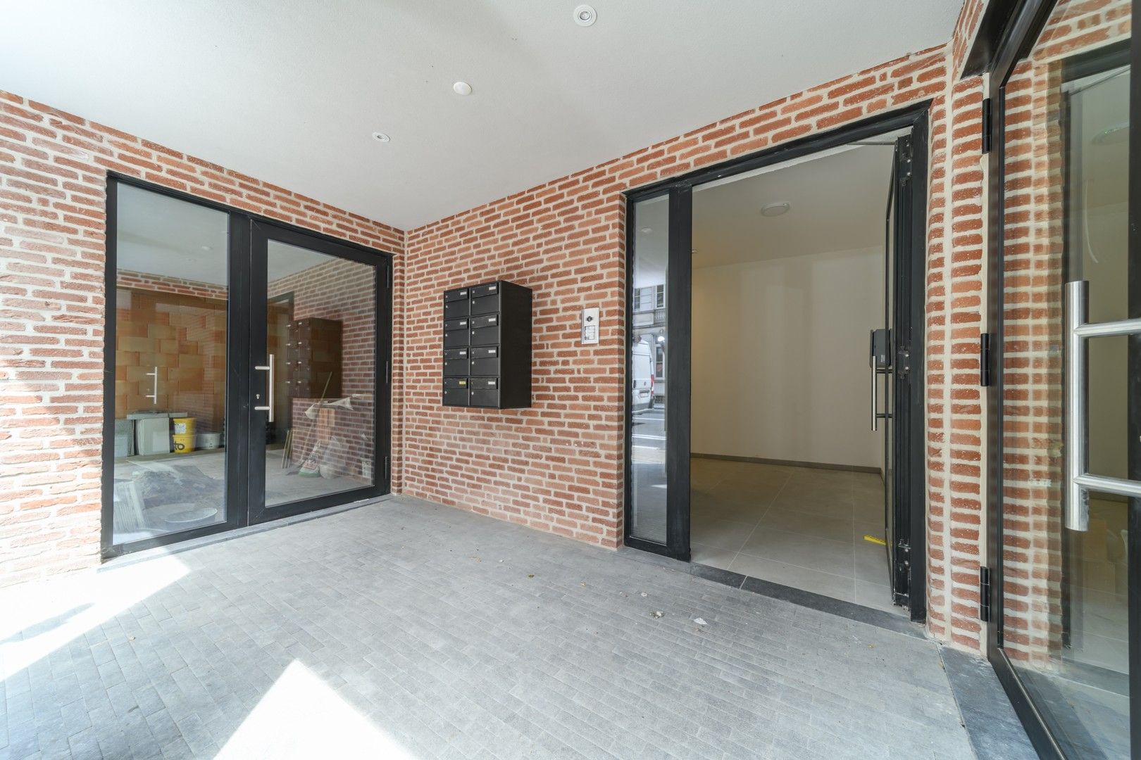 Uniek handelspand op toplocatie te Aalst foto 2