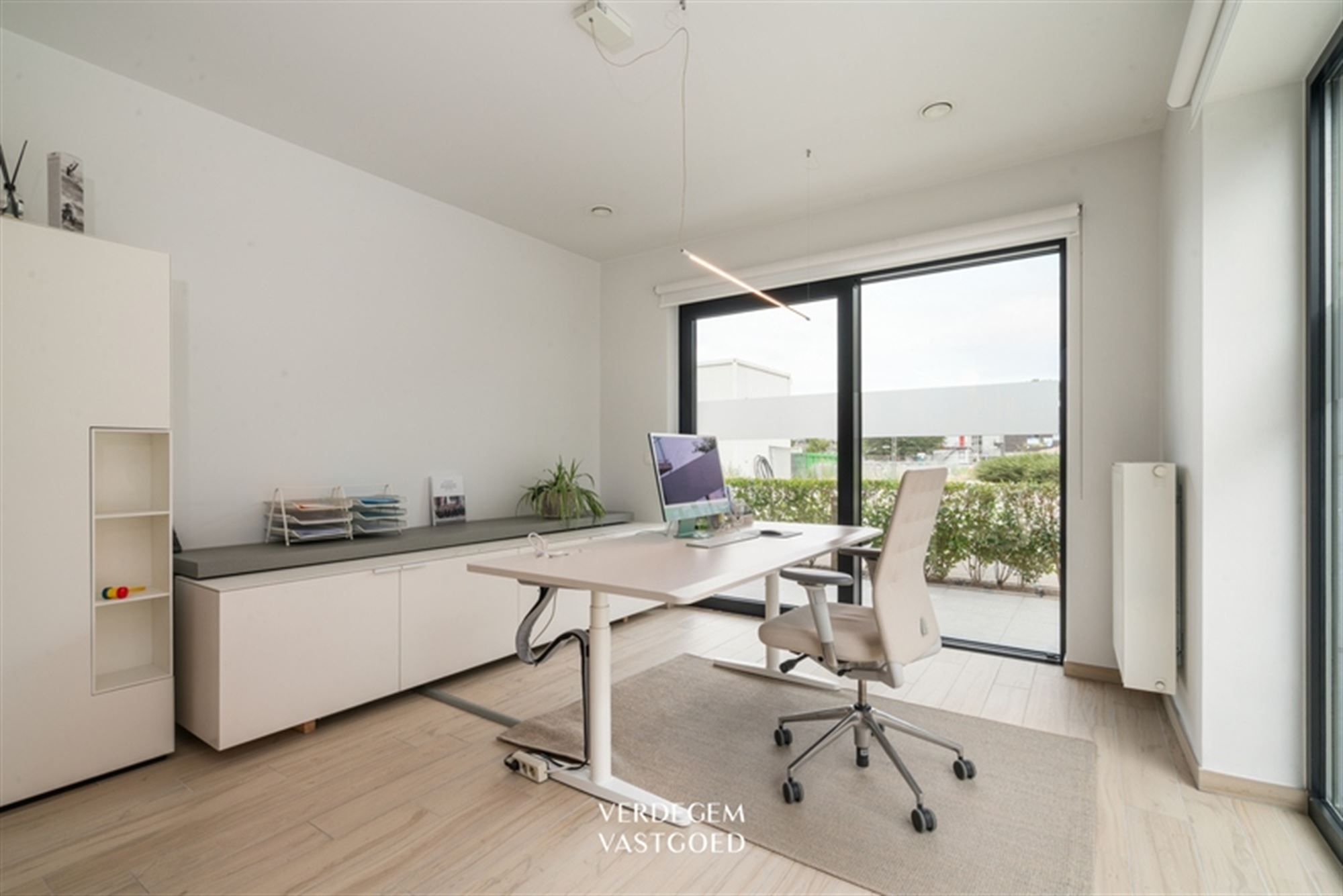 Instapklaar gelijkvloers appartement met ondergrondse autostaanplaats in rustige omgeving foto 5