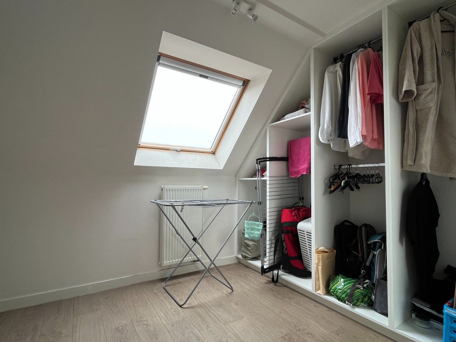 Ruim, zeer centraal  duplexappartement met 3 kamers foto 13