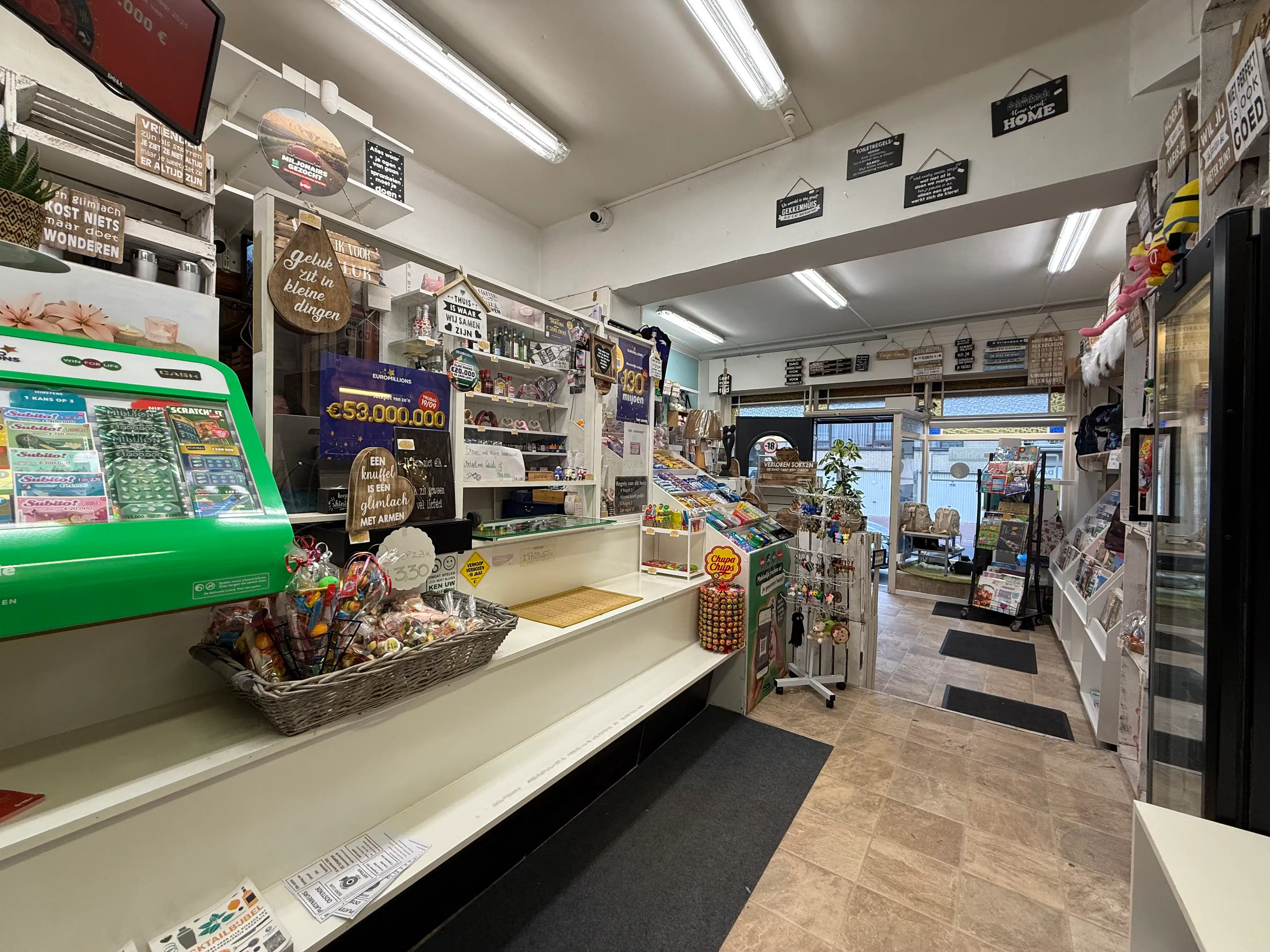 Handelsgelijkvloers 50m² foto 6