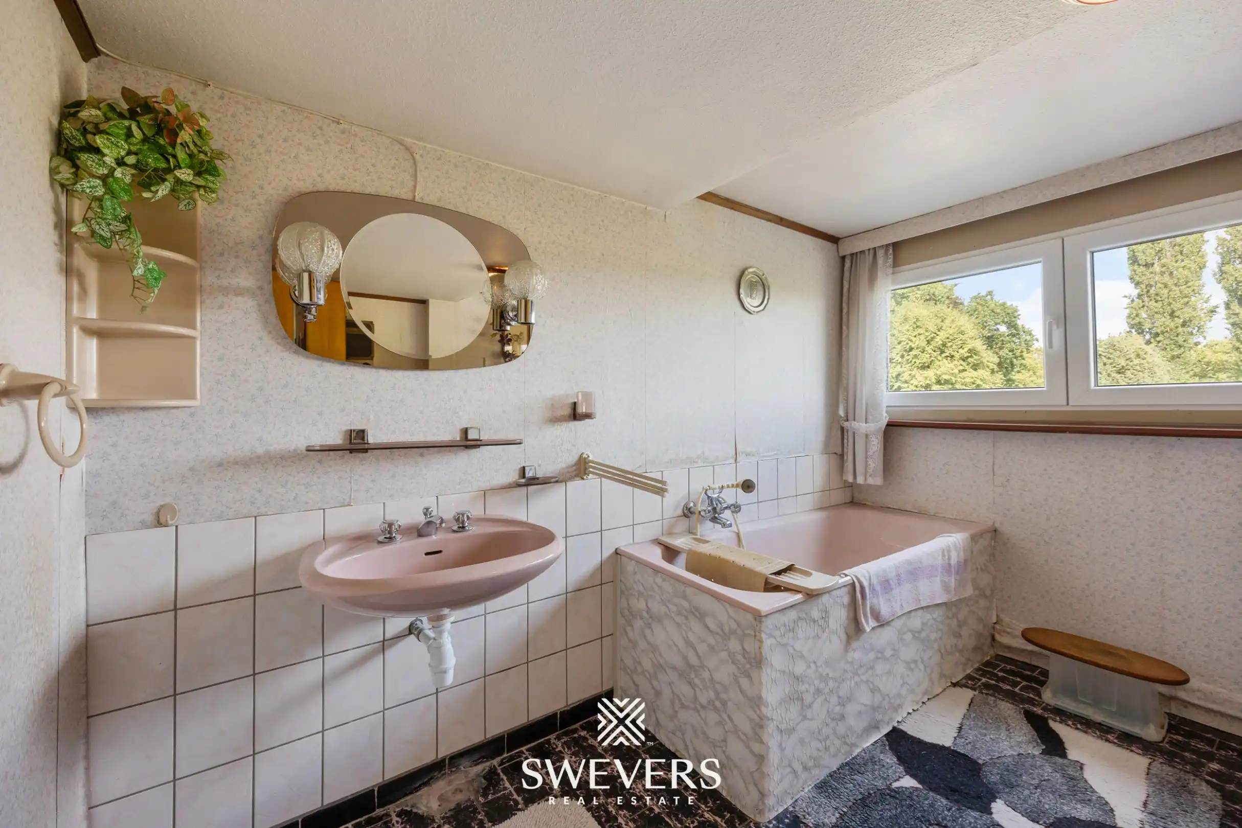 Ruime open bebouwing op prachtig perceel van 18a77ca met renovatiepotentieel te Borgloon foto 16