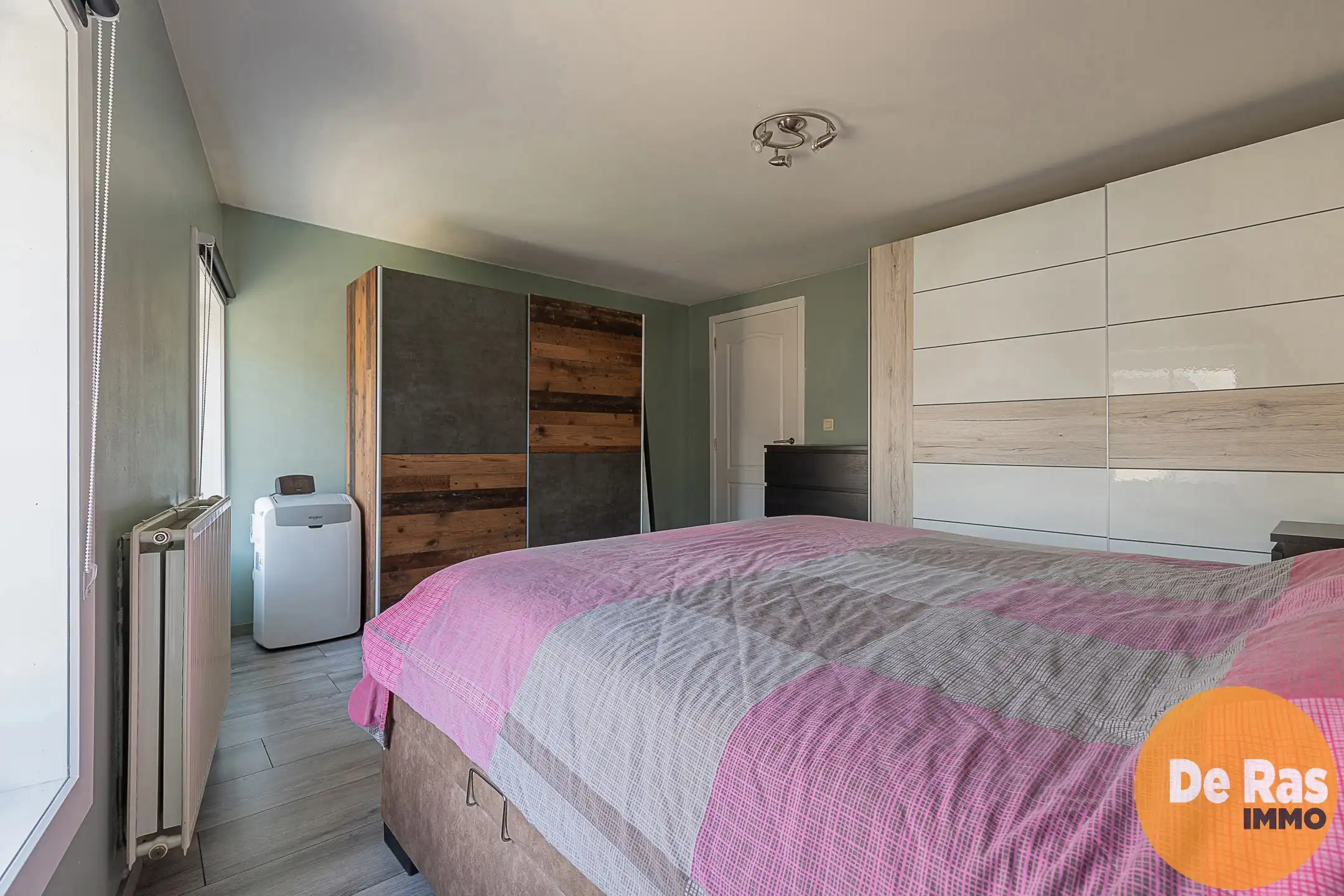 EREMBODEGEM - Instapklare woning in een doodlopende straat foto 11