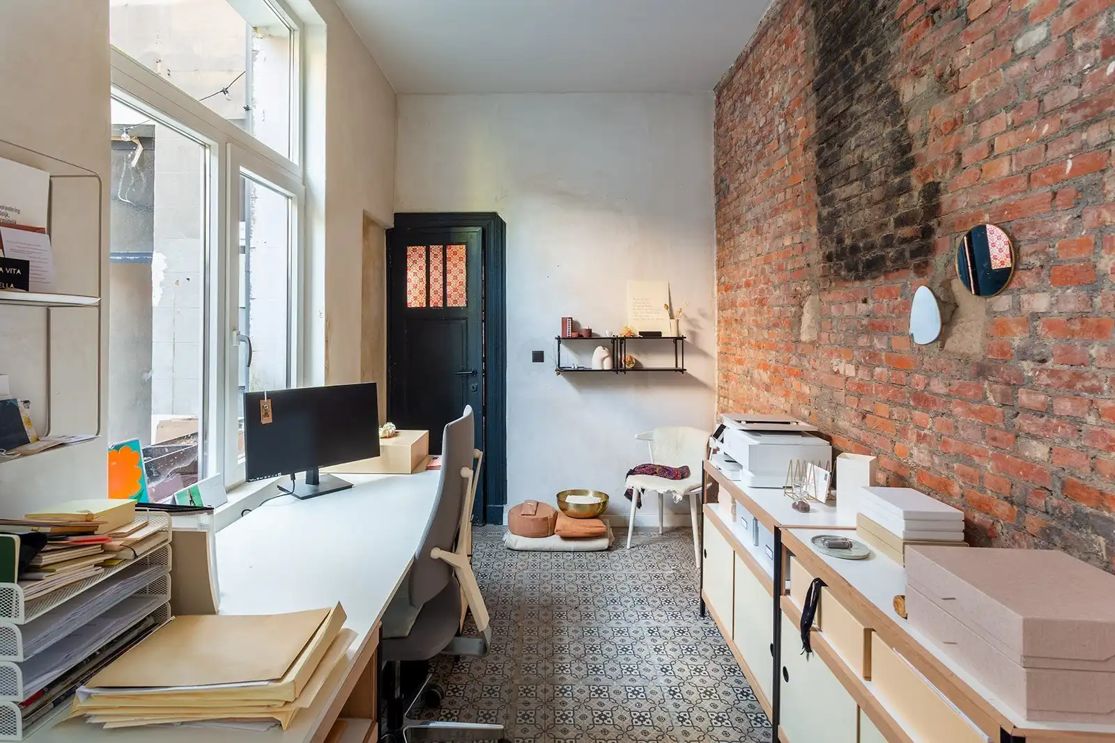Eigenzinnig atelier in kleinschalig gebouw foto 27
