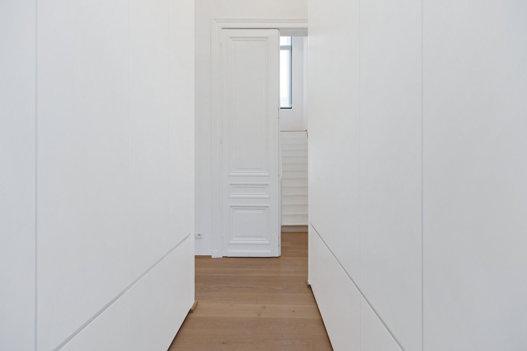 Luxueus wonen op toplocatie met garage foto 17