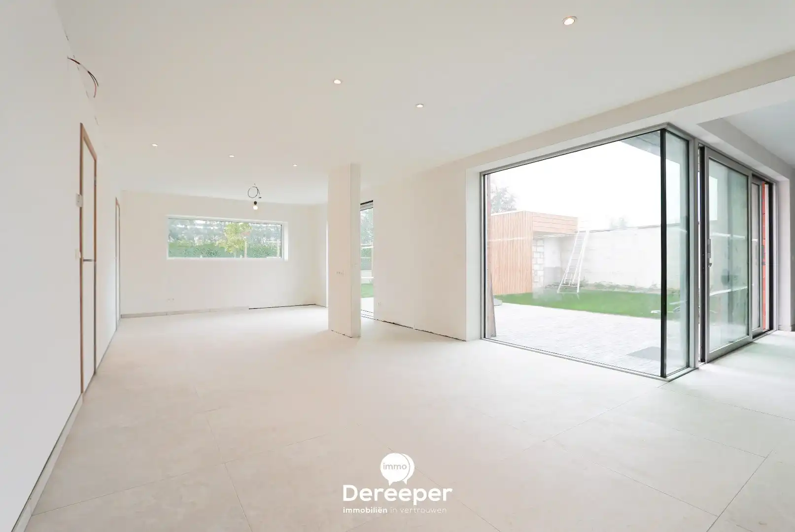 Prachtige, volledig gerenoveerde woning te huur in Zerkegem foto 4