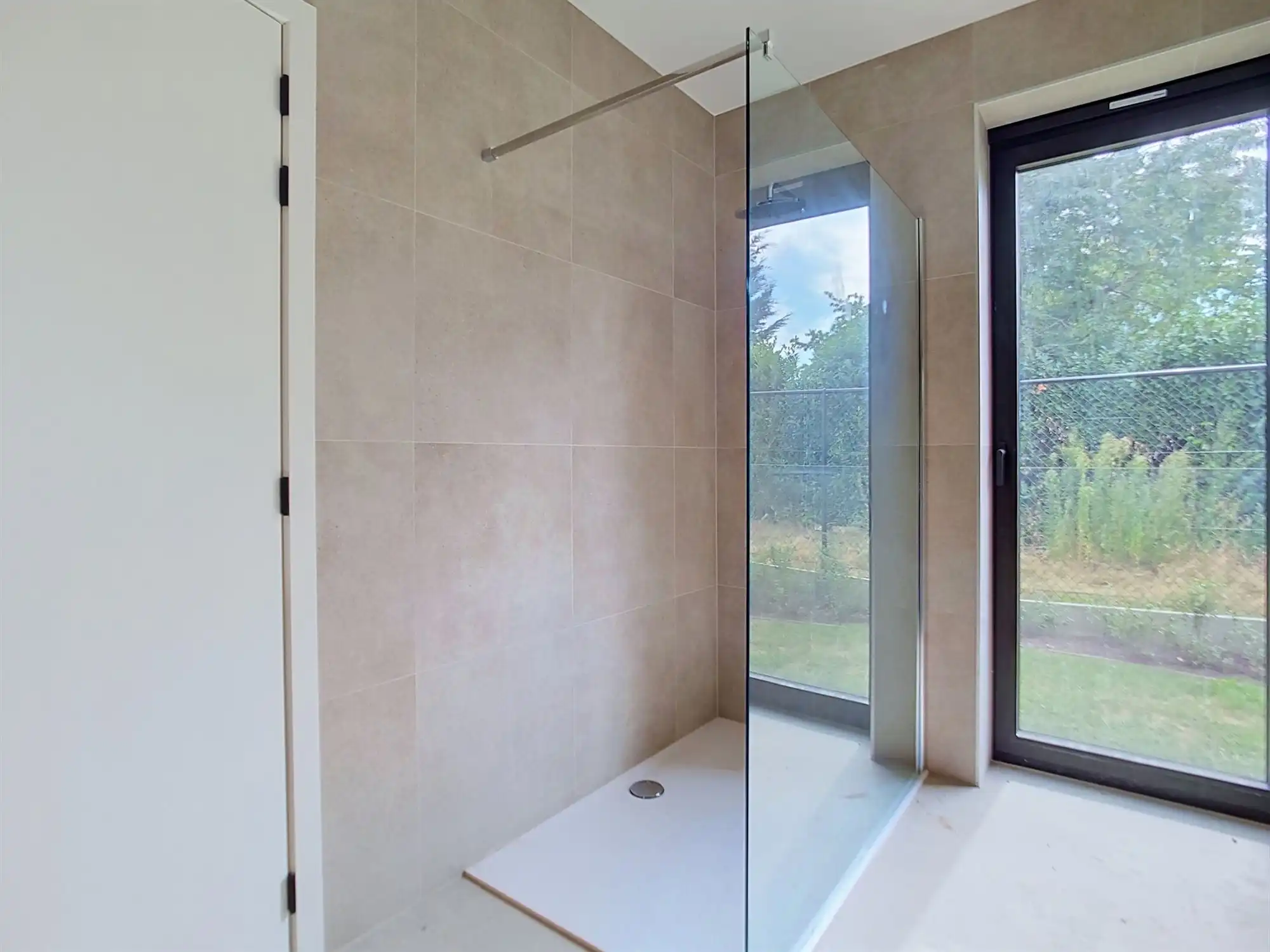 18 stijlvolle nieuwbouwappartementen aan de voet van Beerzelberg foto 6
