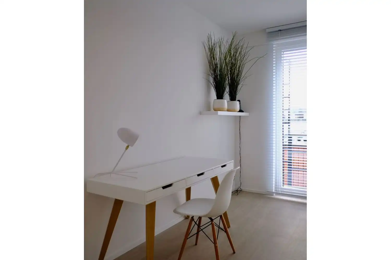 GEMEUBELD: Exclusief wonen in het hart van de Cadixwijk op Het Eilandje. foto 9