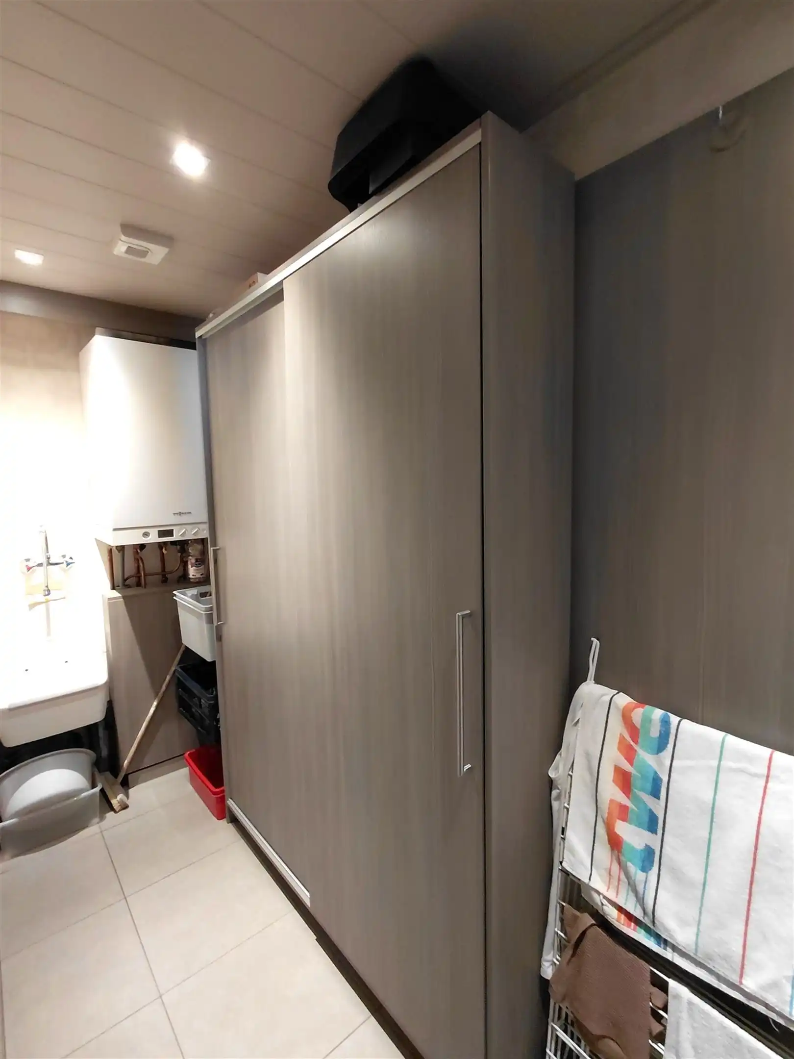 TE HUUR: Ruim appartement met 2 slaapkamers te Lummen! foto 17