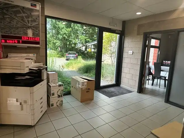 REPRESENTATIEF BEDRIJFSGEBOUW MET KANTOREN EN DUURZAME ENERGIE OP TOPLOCATIE TE HEUSEN - ZOLDER foto 47
