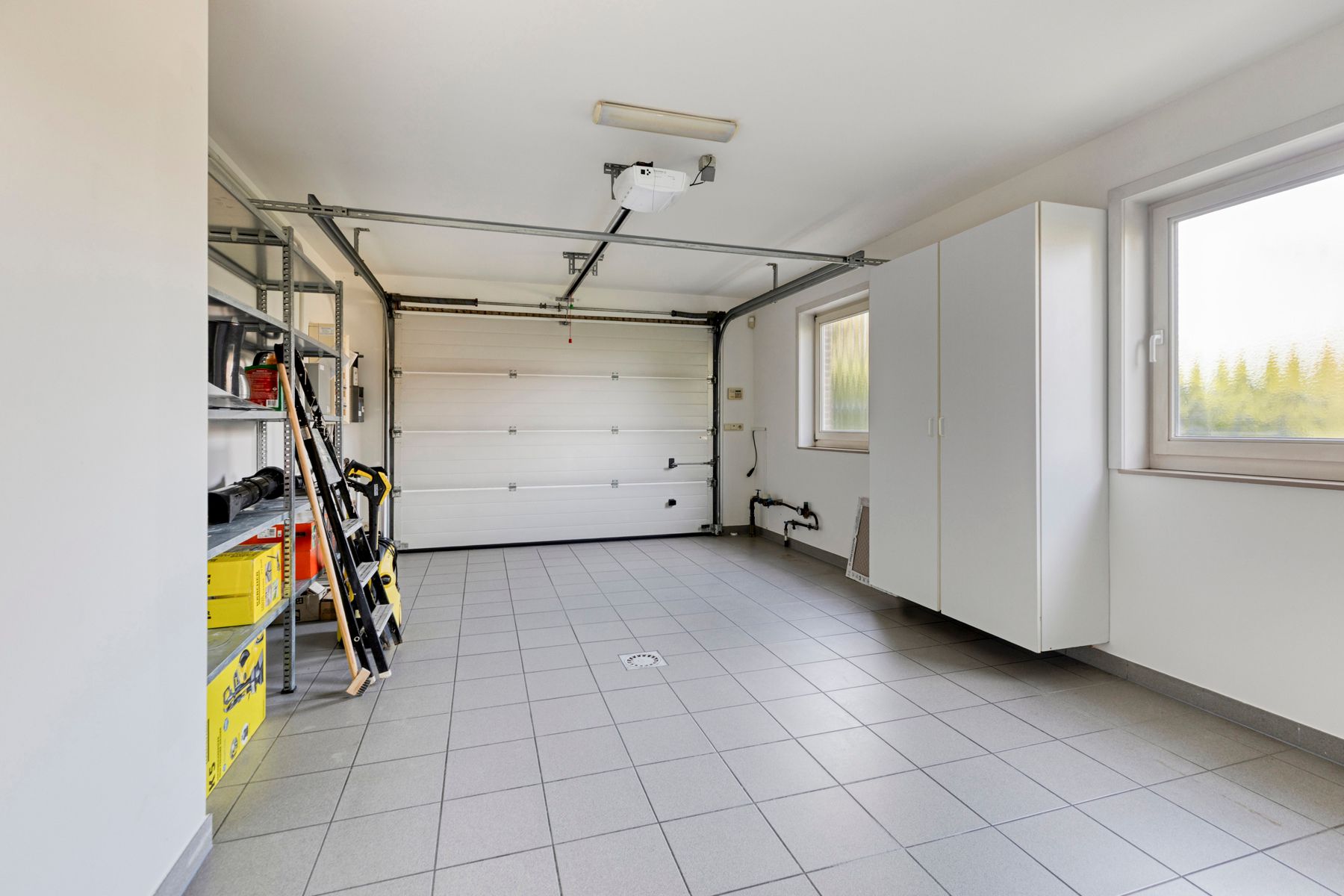Lichtrijke woning met 3 slaapkamers in stadskern Maaseik.  foto 15