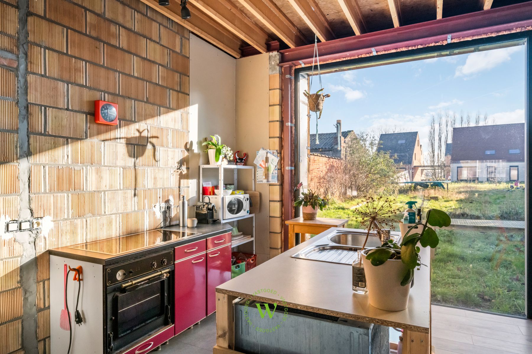 Af te werken woning met ruim bijgebouw te Ruddervoorde foto 3