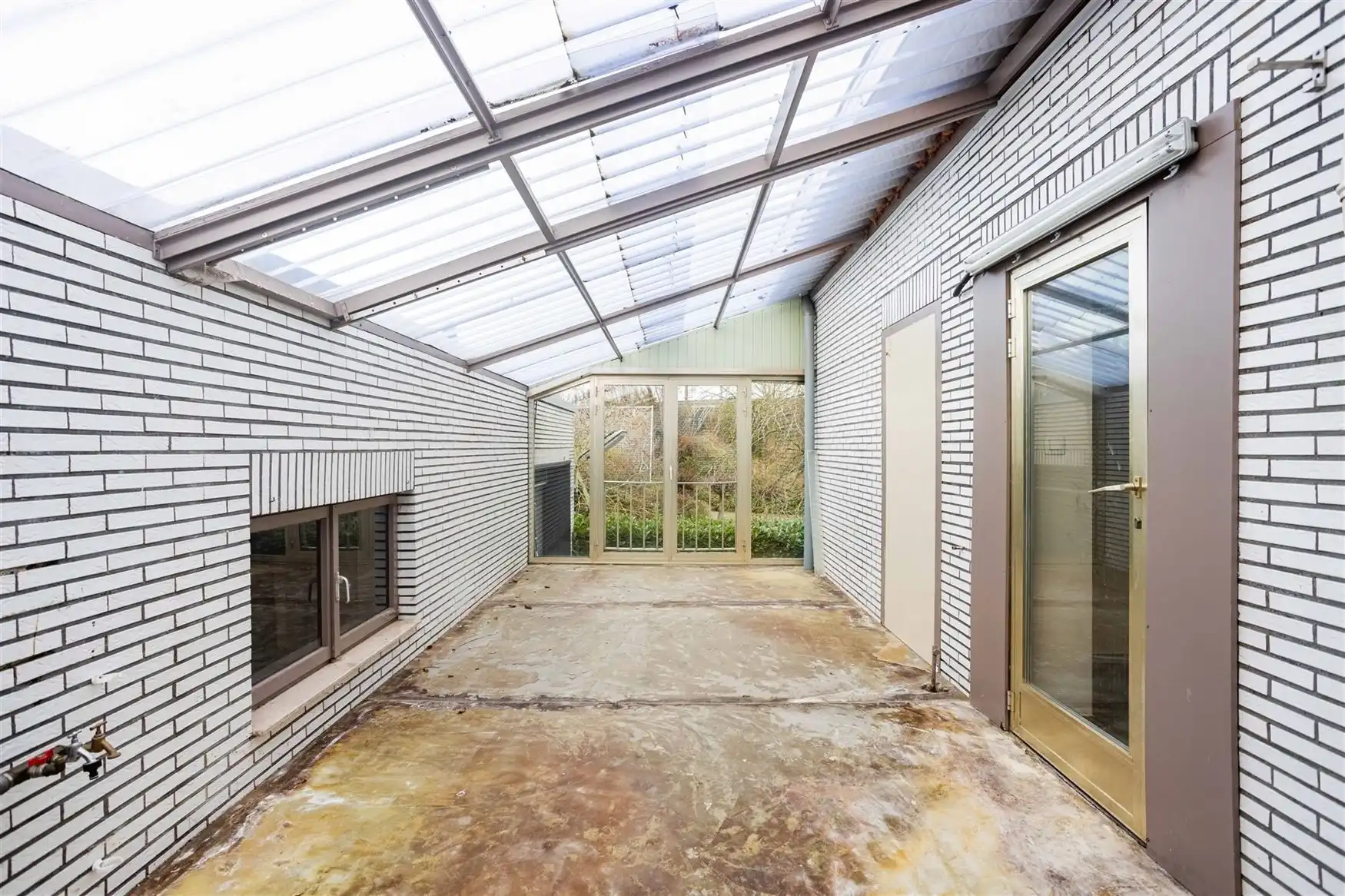 Commercieel gelijkvloers met duplex en loods van ca. 240m² foto 21