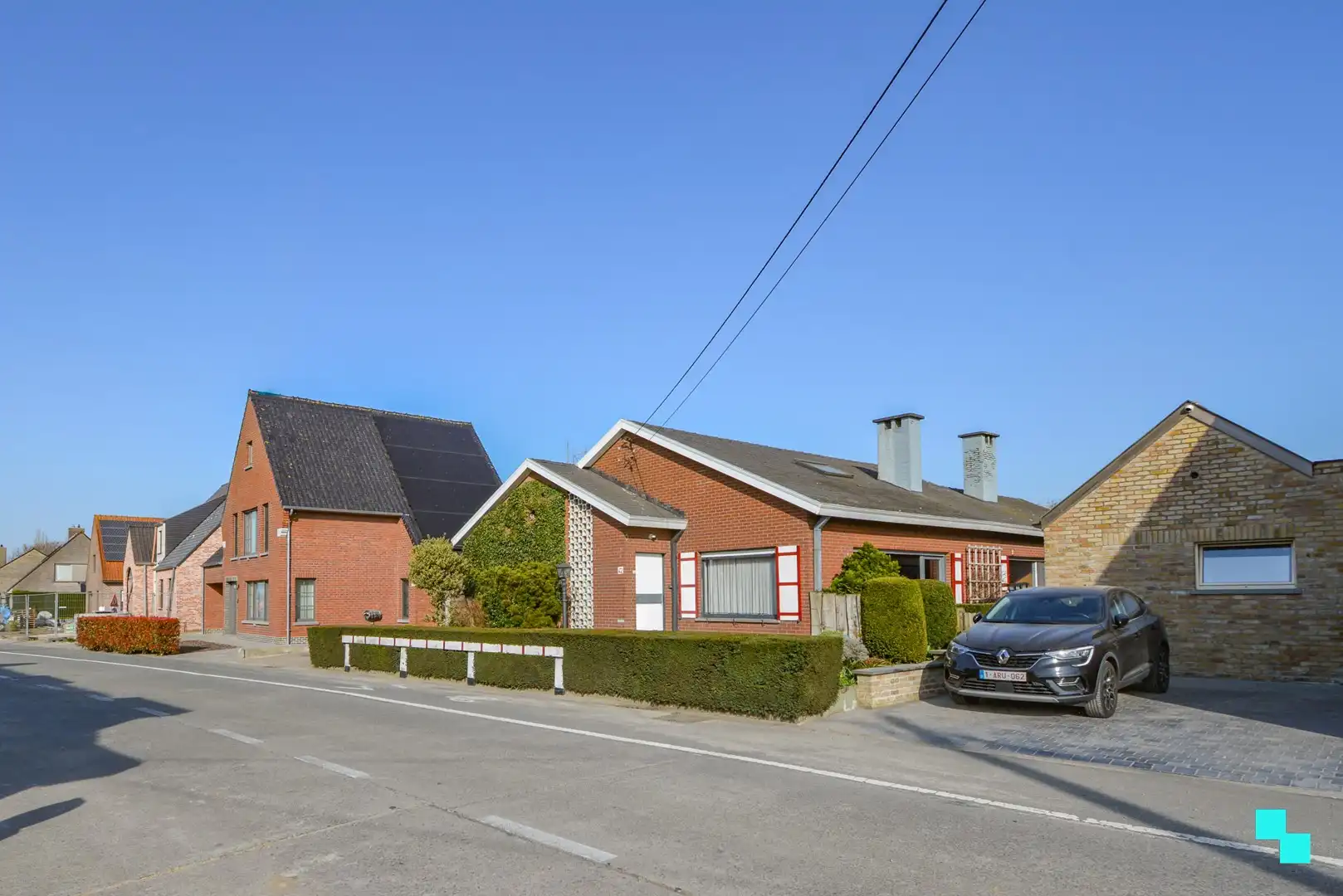 Gelijkvloers wonen: bungalow op 1.220 m² te Hooglede foto 2