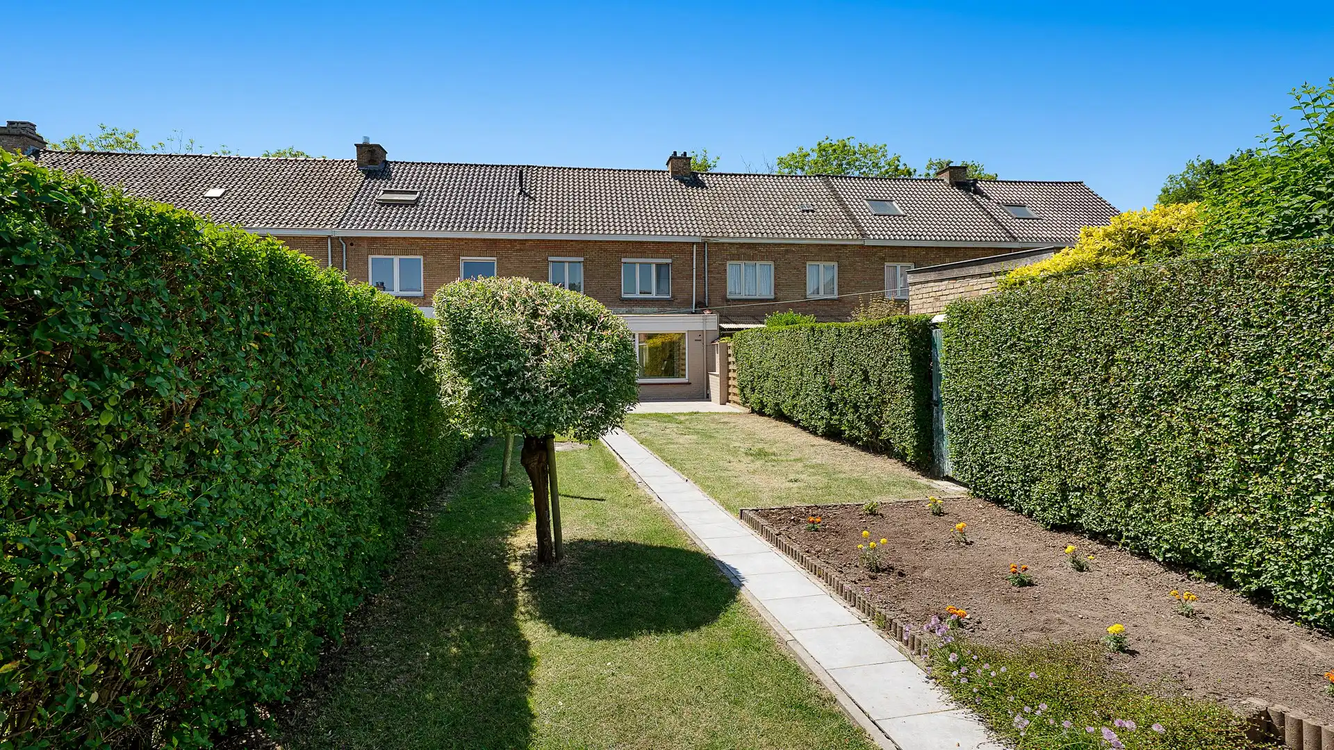 Uitstekend gelegen woning met mooie tuin te Brugge foto 22
