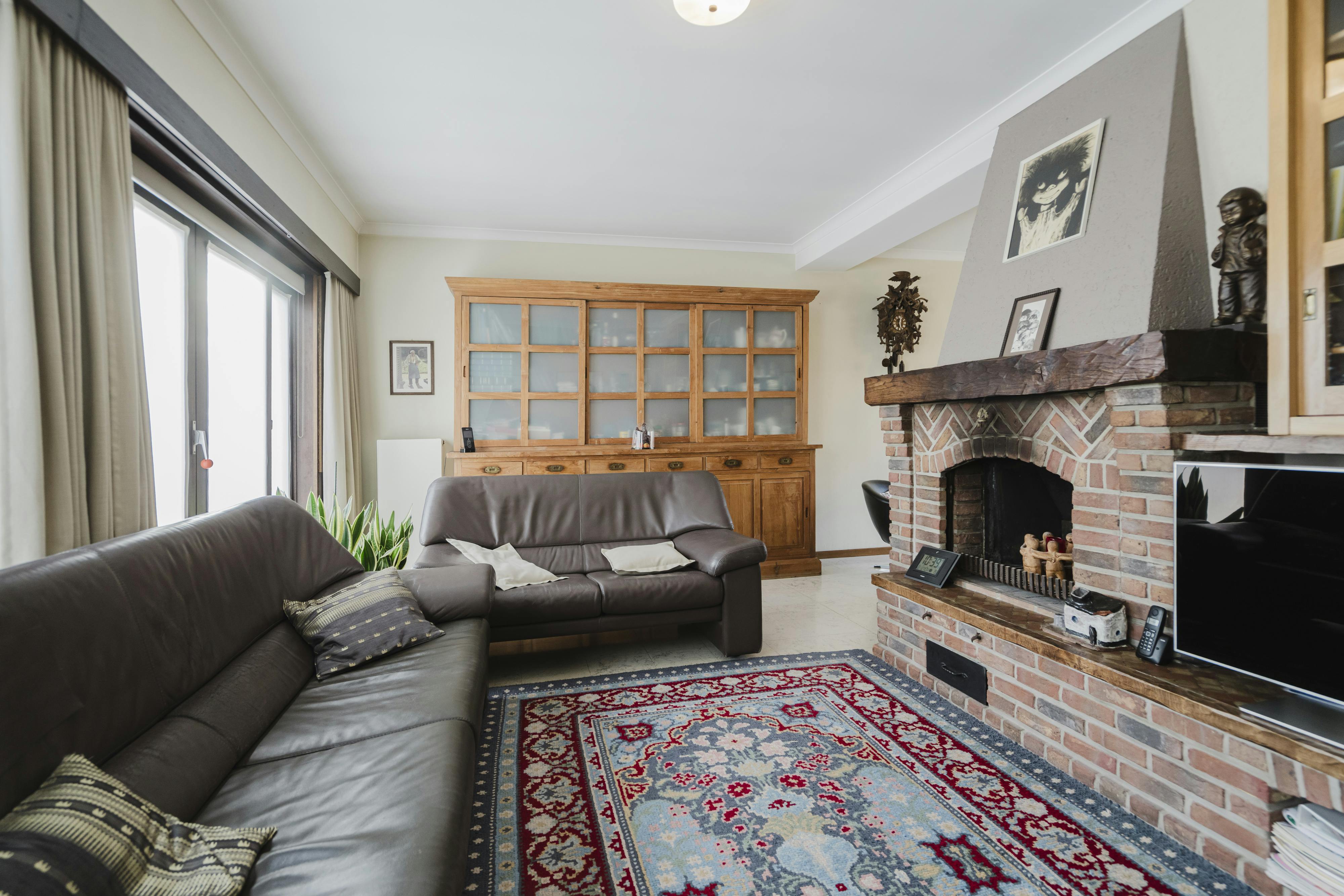 Bel-etage met 3 slaapkamers op een centrale ligging te koop in Kortrijk foto 5