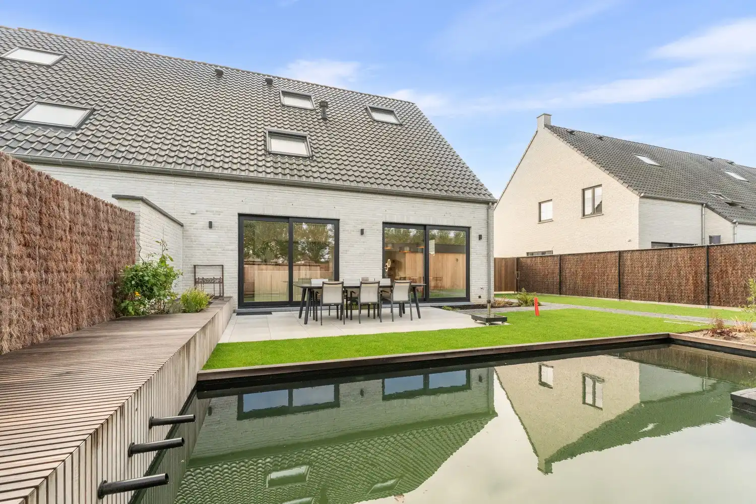 Exclusieve, recente nieuwbouwwoning met 5/6 slpks + tuin! foto 23