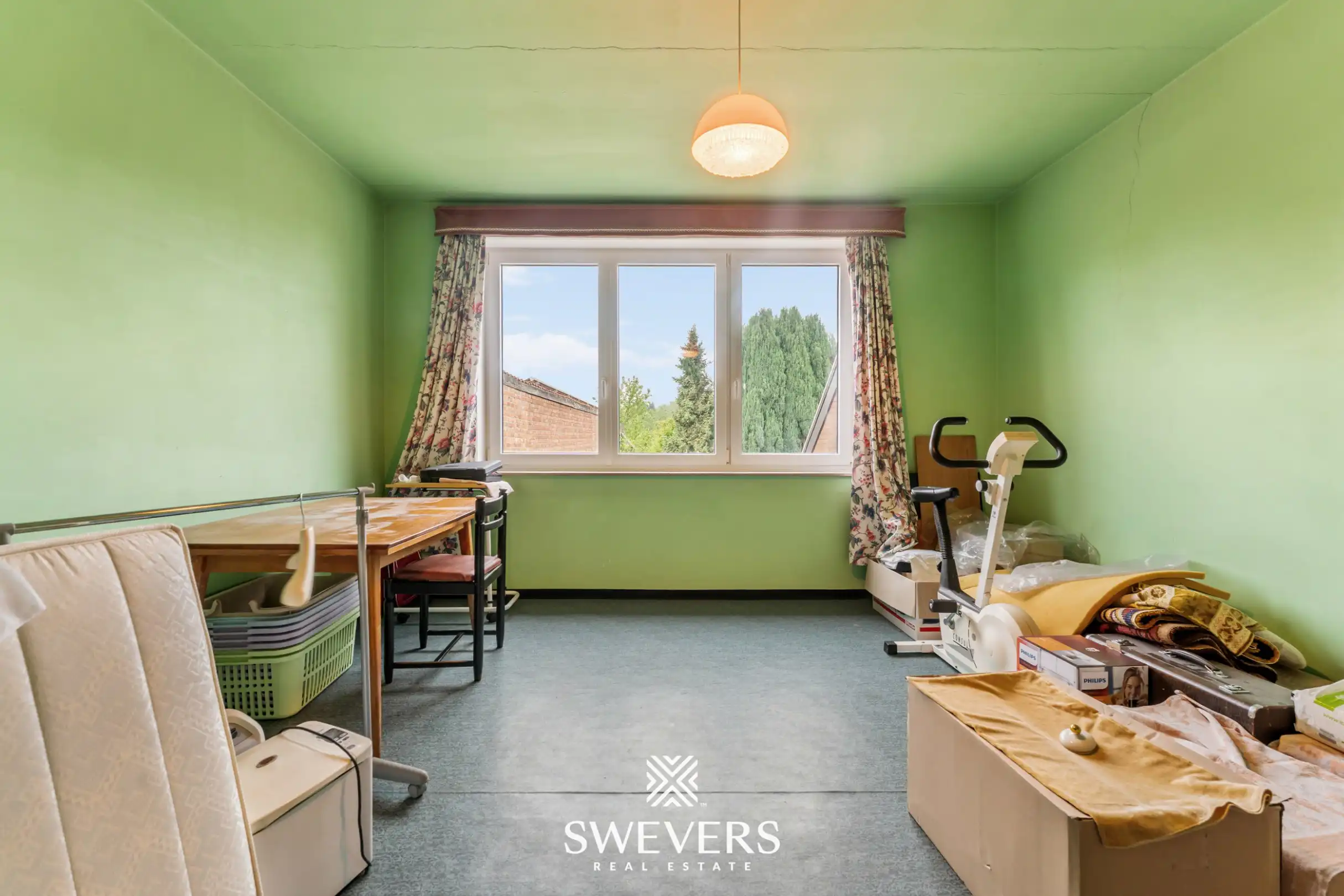 Statige woning met veel potentieel te Hoepertingen foto 16