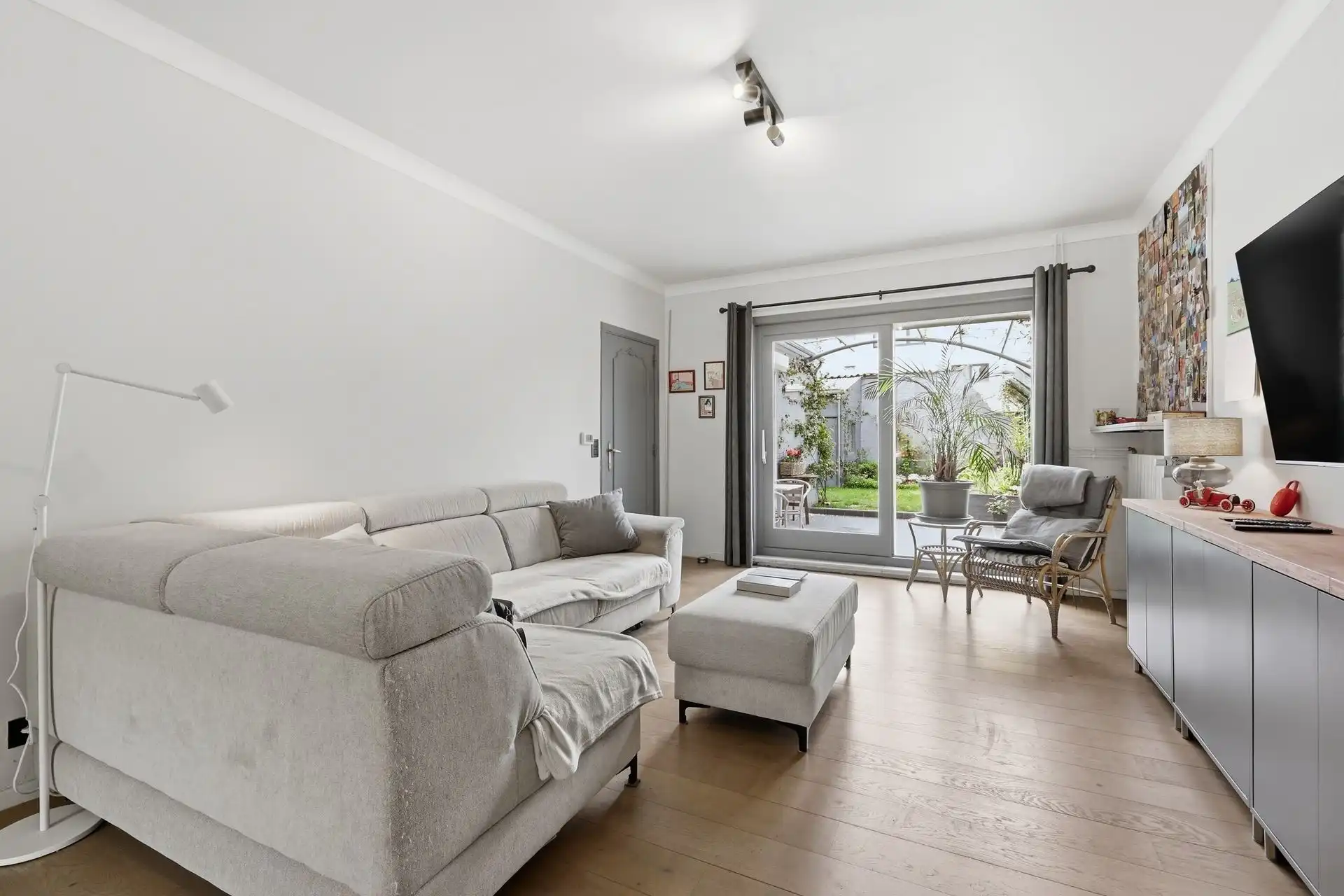 CENTRALE LIGGING / BETAALBAAR  foto 5