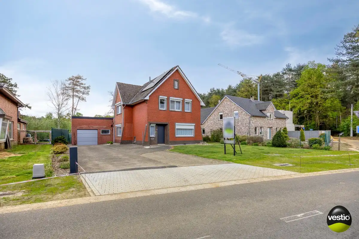 Gezinswoning met 3 slaapkamers, bureau en energiezuinige voorzieningen op toplocatie in Heusden-Zolder foto 28