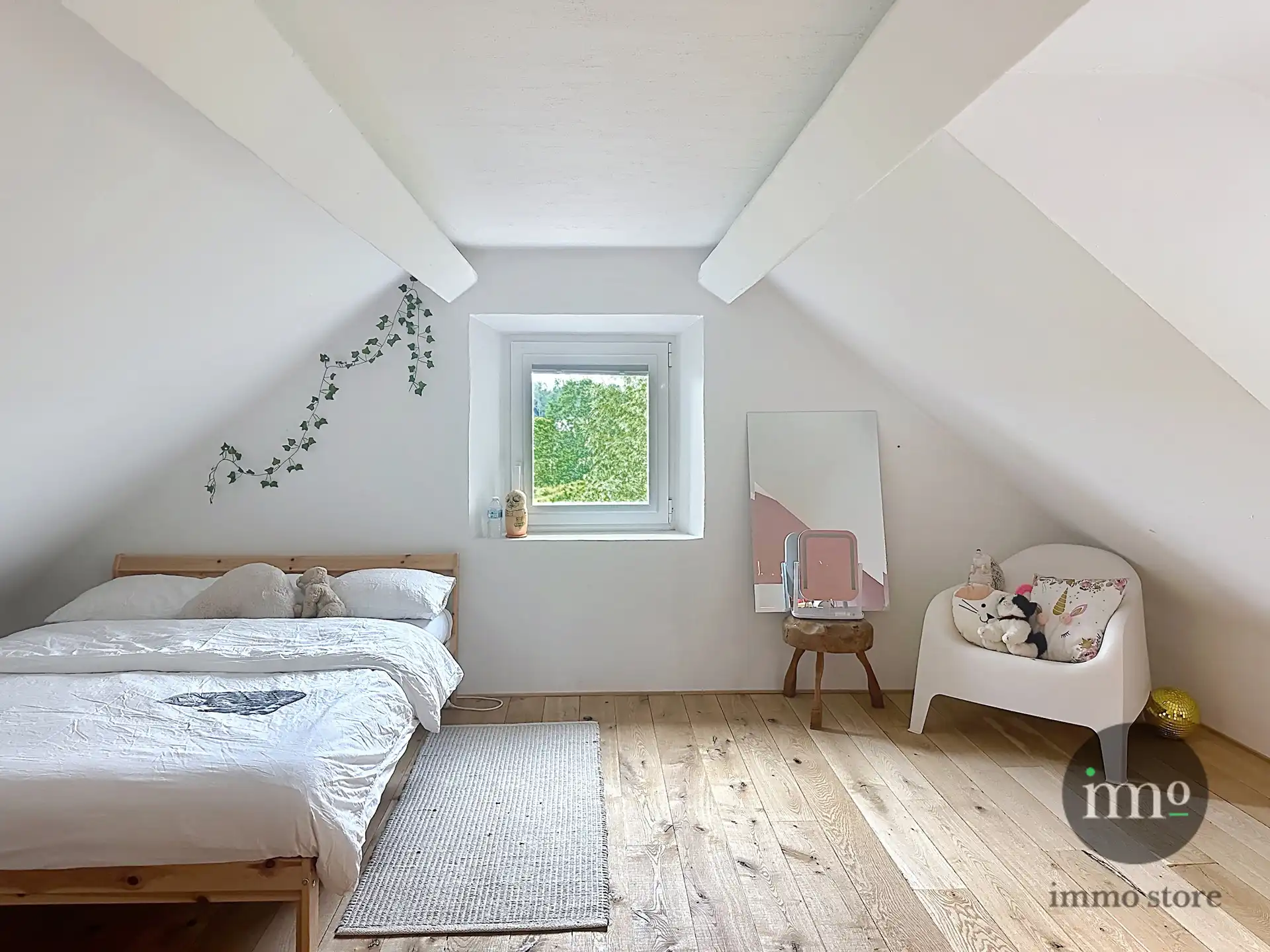 Stijlvol wonen in een uitzonderlijk groene setting foto 25