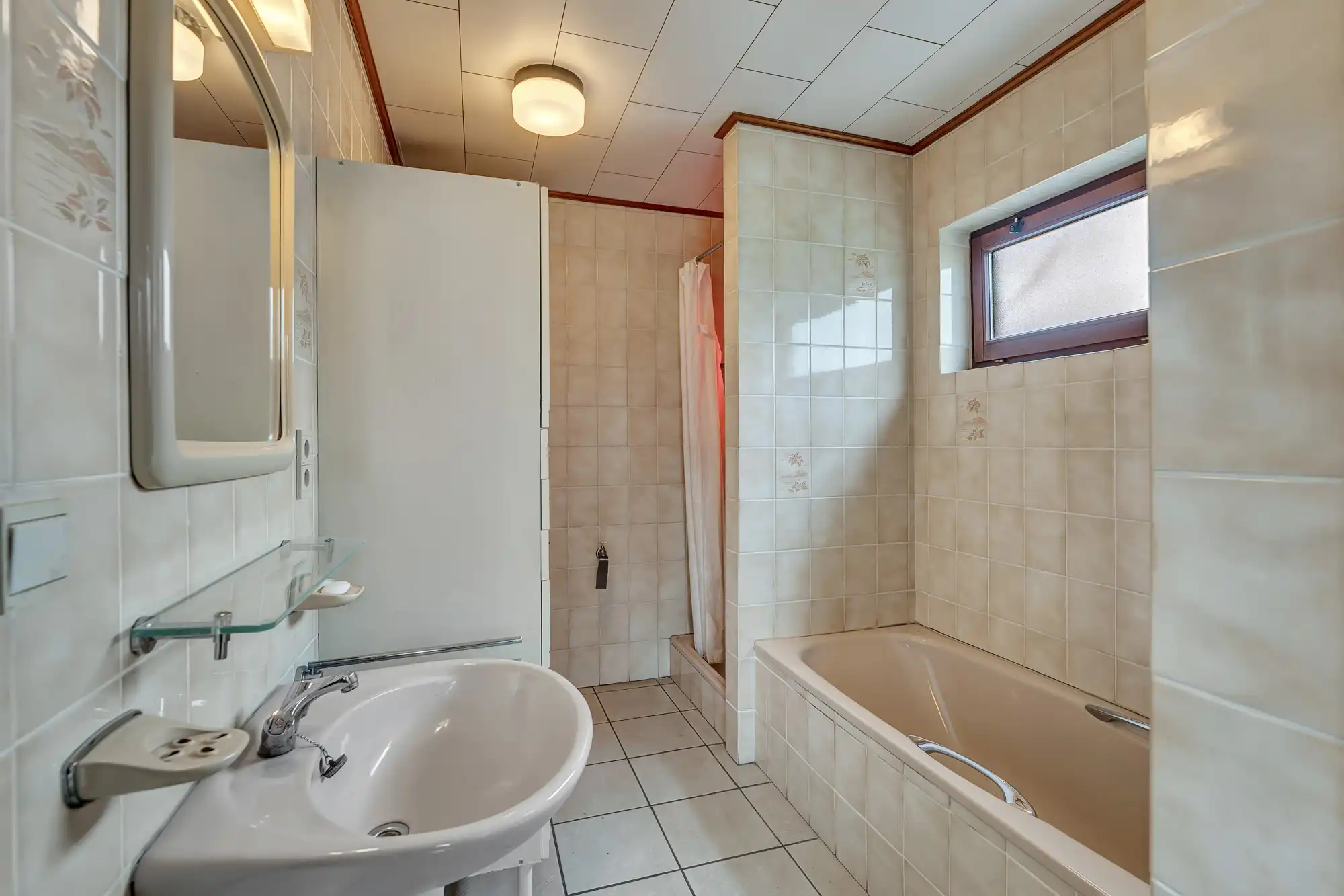 Te renoveren HOB met uitbreidingsmogelijkheden foto 9