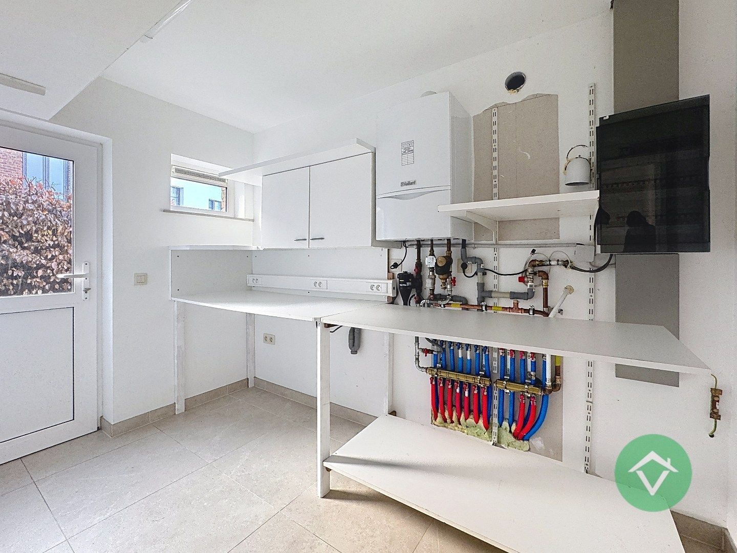 Instapklare gezinswoning met 3 slaapkamers te Gistel foto 9