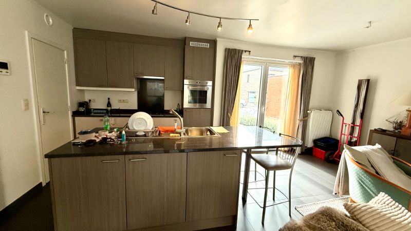 Gelijkvloers appartement met 1 slaapkamer, tuin en parkeerplaats foto 4