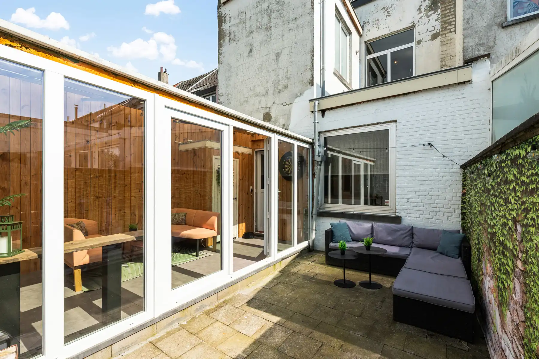 Instapklare gezinswoning met 5 slaapkamers en tuin foto 11
