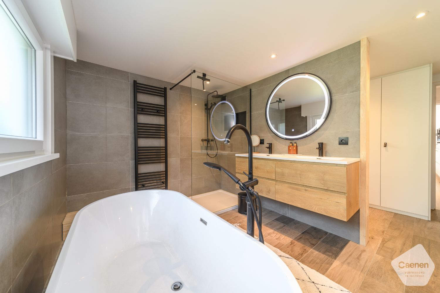 Te koop – Prachtige ruime gerenoveerde woning in Adinkerke foto 11
