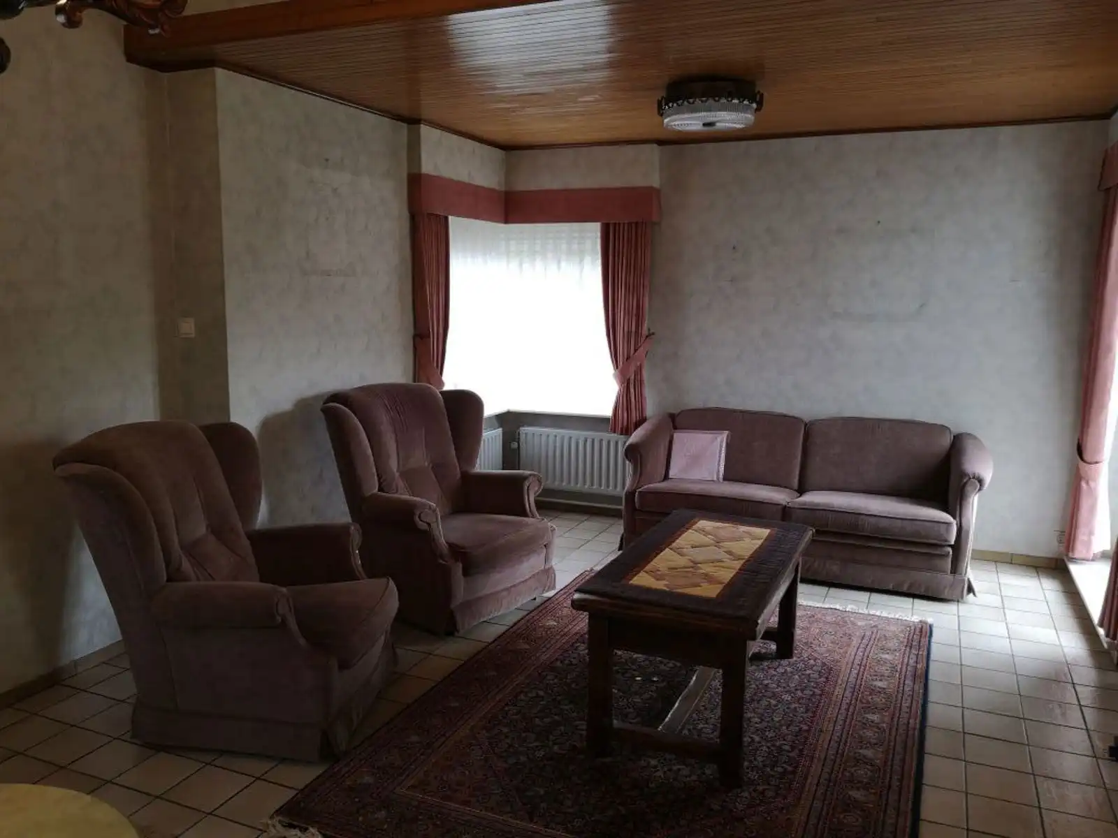 Mooi gelegen gezinswoning foto 9