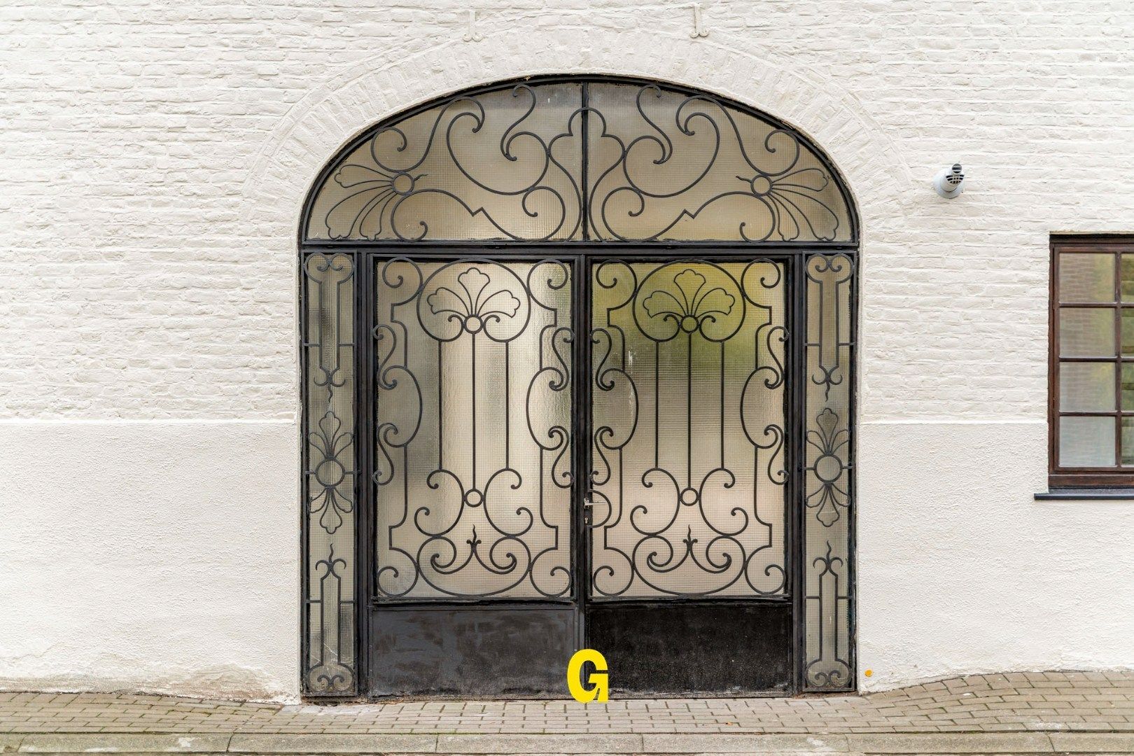 Vakkundig gerenoveerde woning met binnenkoer, tuin en bijgebouwen op 4a 62ca - EPC label B foto 29