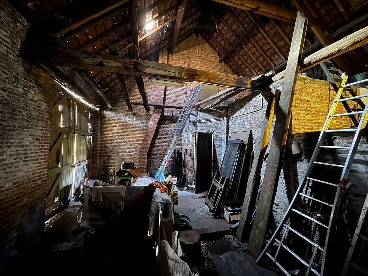 achteringelegen huis op ruim perceel  foto 18