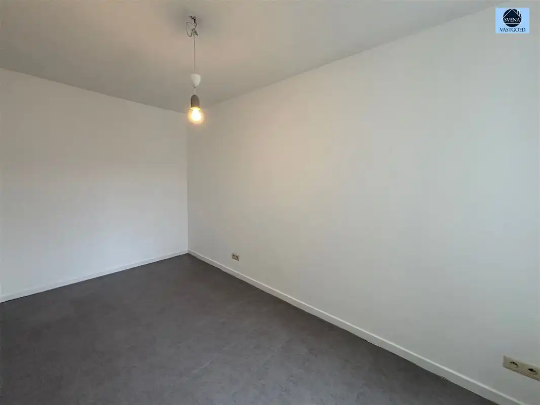 LICHTRIJK APPARTEMENT MET 2 SLAAPKAMERS IN CENTRUM GERAARDSBERGEN foto 7