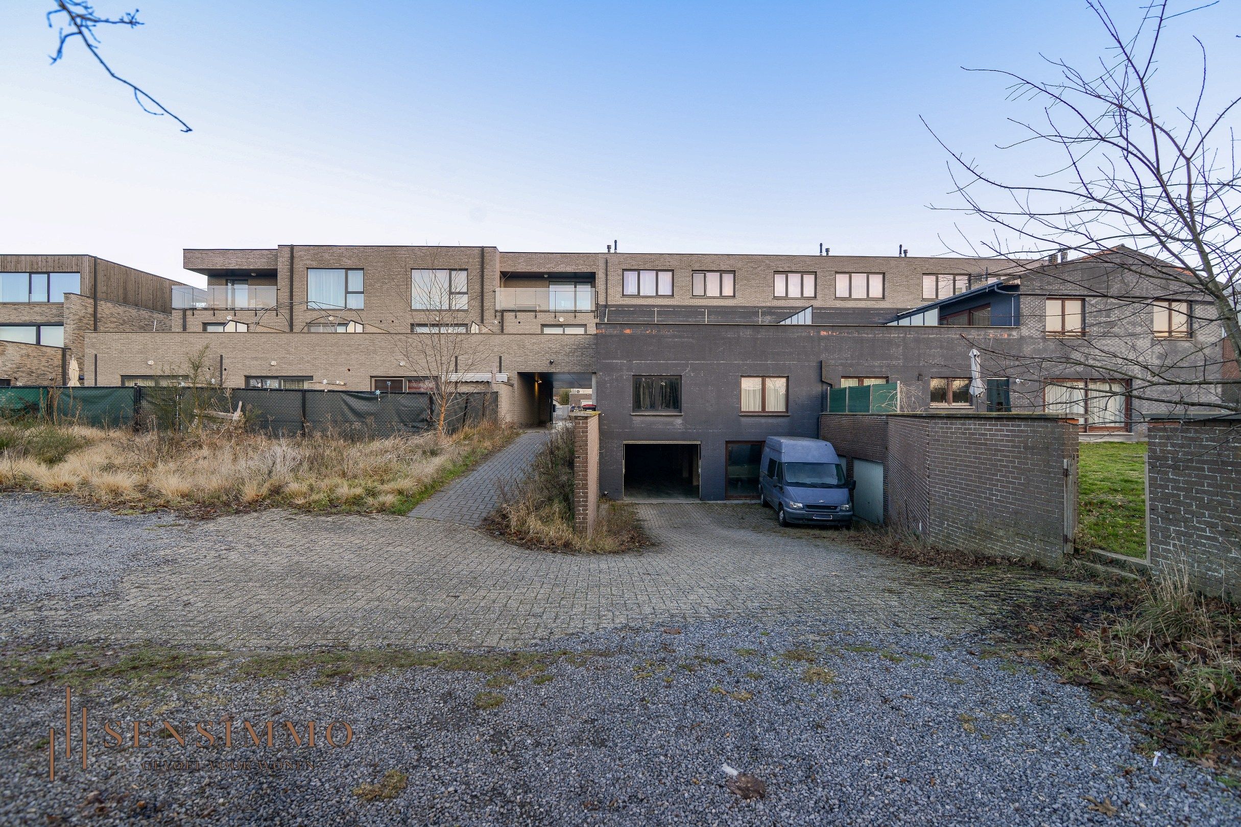 éénslaapkamer appartement met terras, parking en kelderberging foto 12