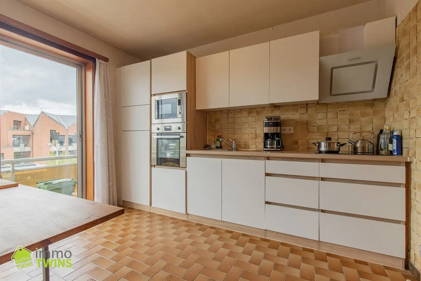 Ruim en instapklaar appartement (105 m²) met garage nabij het centrum van Dendermonde foto 8