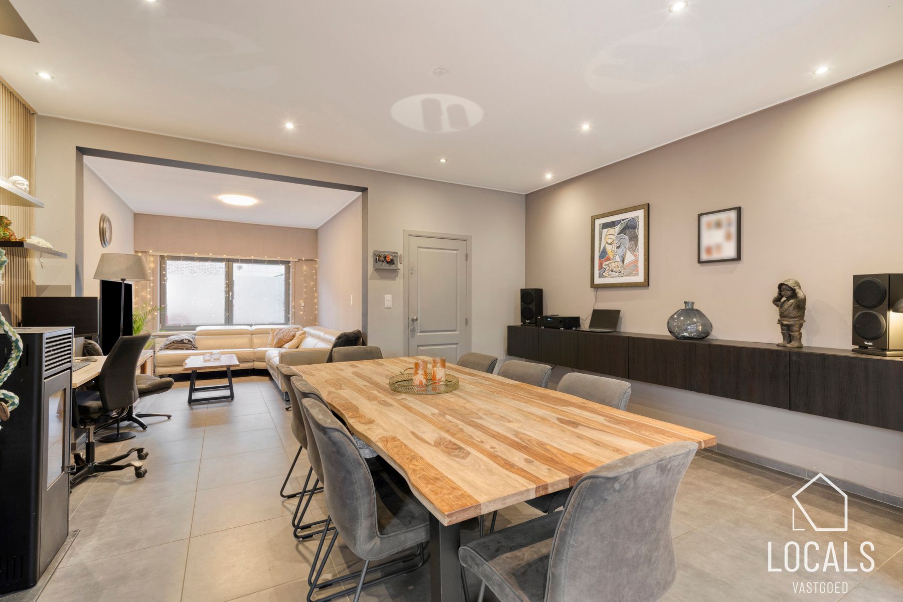 Instapklare en ruime woning in Liedekerke foto 5